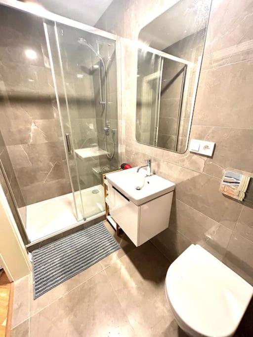 Apartamento Newapt Next To Wenceslas Square