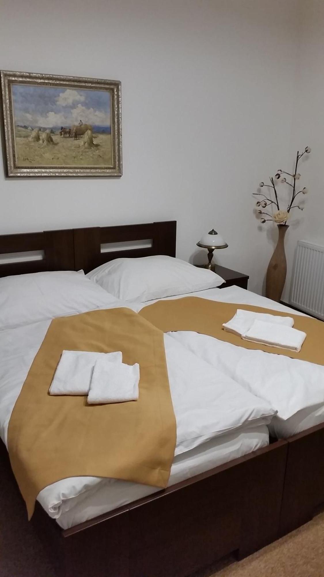 Bed & Breakfast Old House