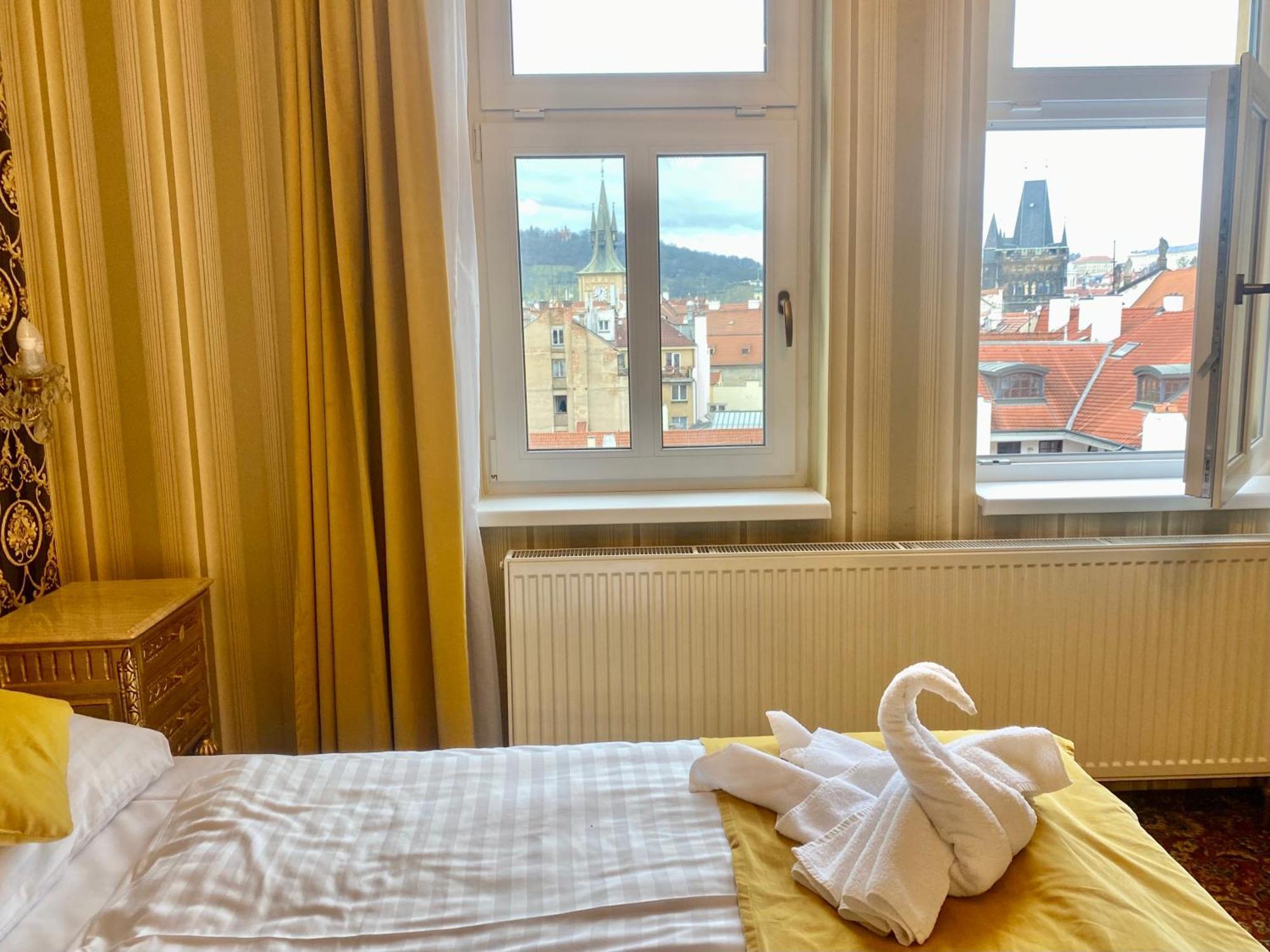 Liliova Old Town Hotel