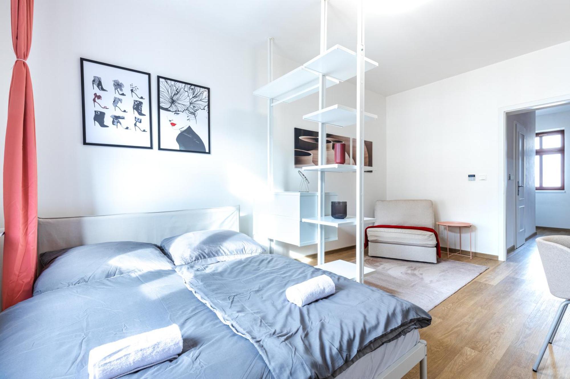 Stay2gether In Pink 16 - Main Train Station Appartement *