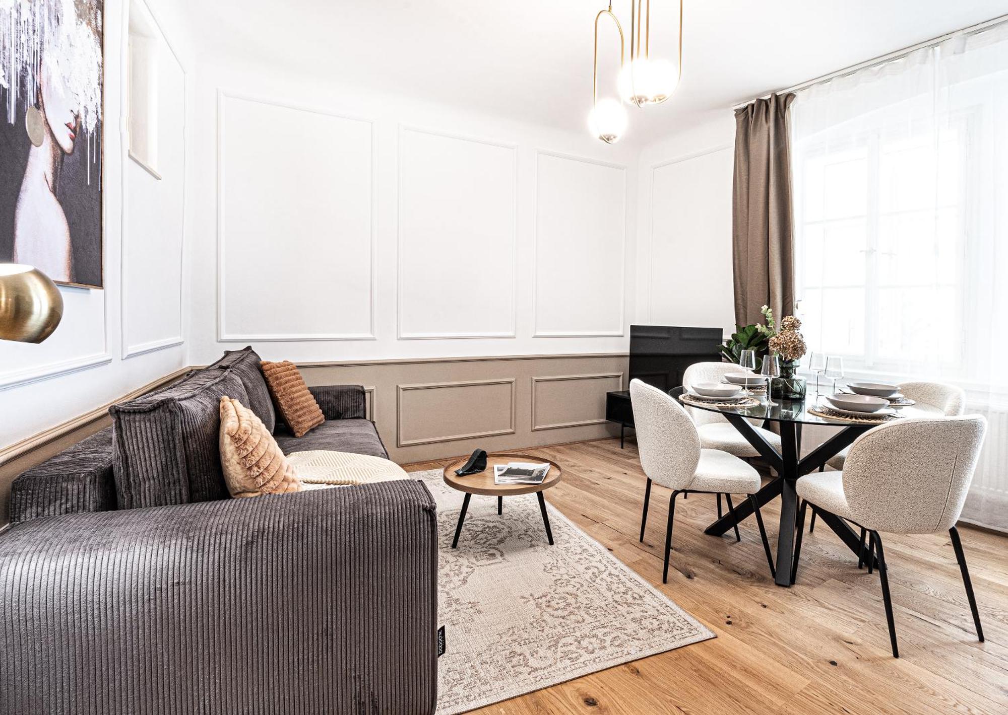 Appartement Beautifully Renovated At Lesser Town *