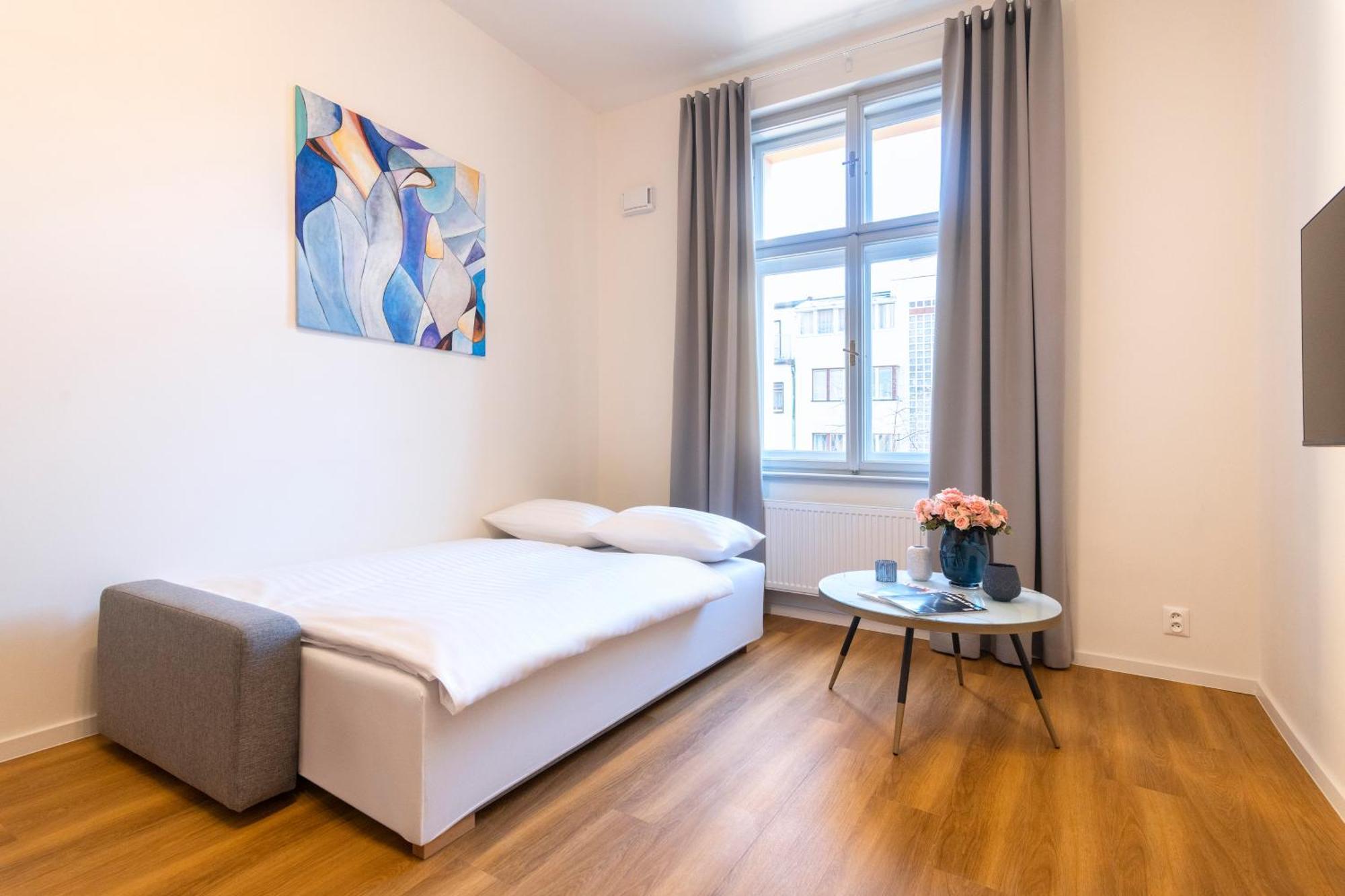 Hidden Art Boutique By Dwellfort Aparthotel Prague