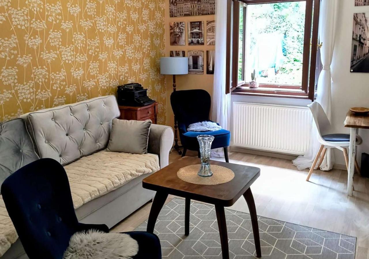 Vysehrad Flat 2 Private Rooms For Up To 4 Guests Center & Congress * Prague