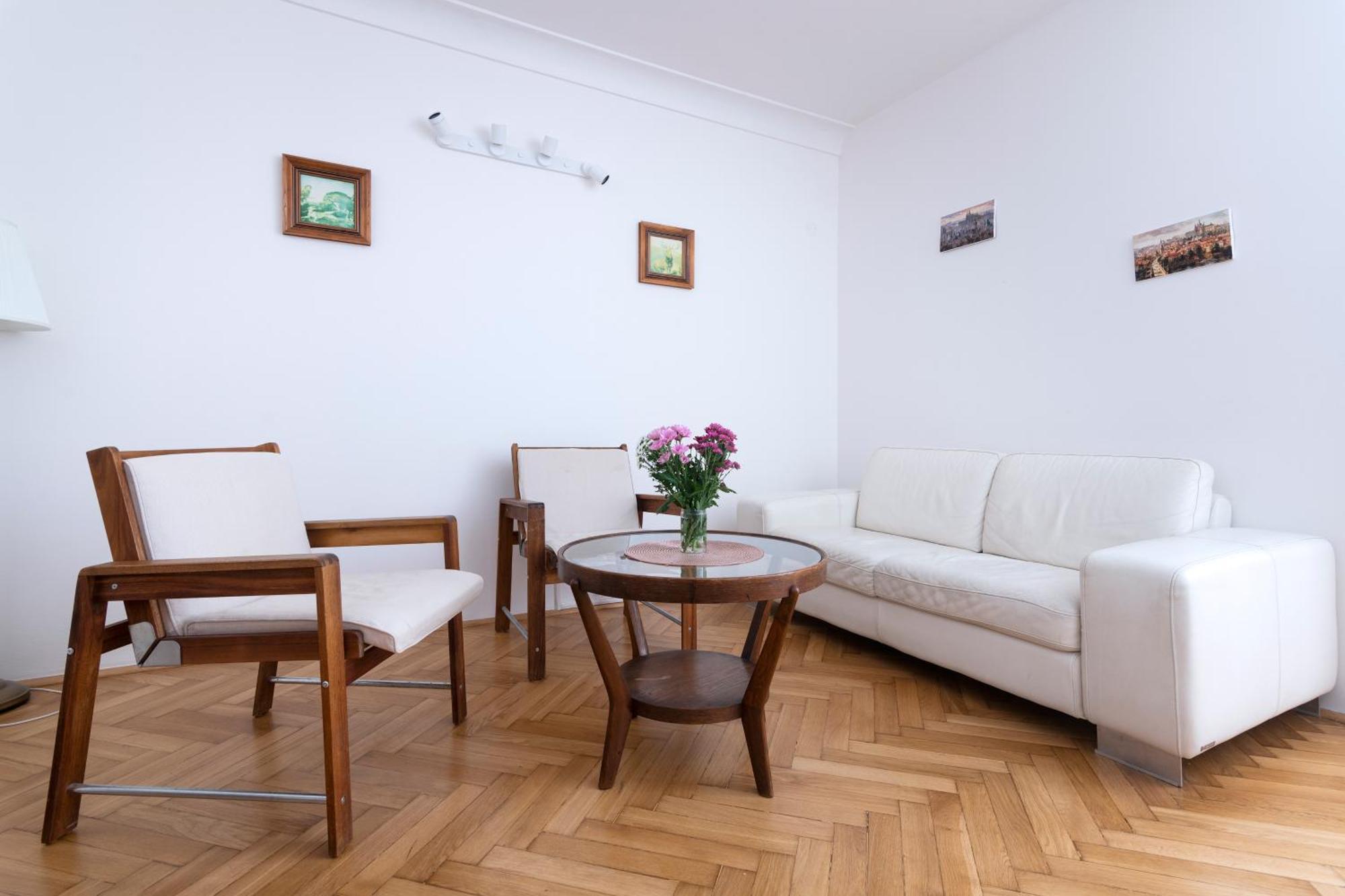 Historic Spirit At Under The Castle Appartement Prague