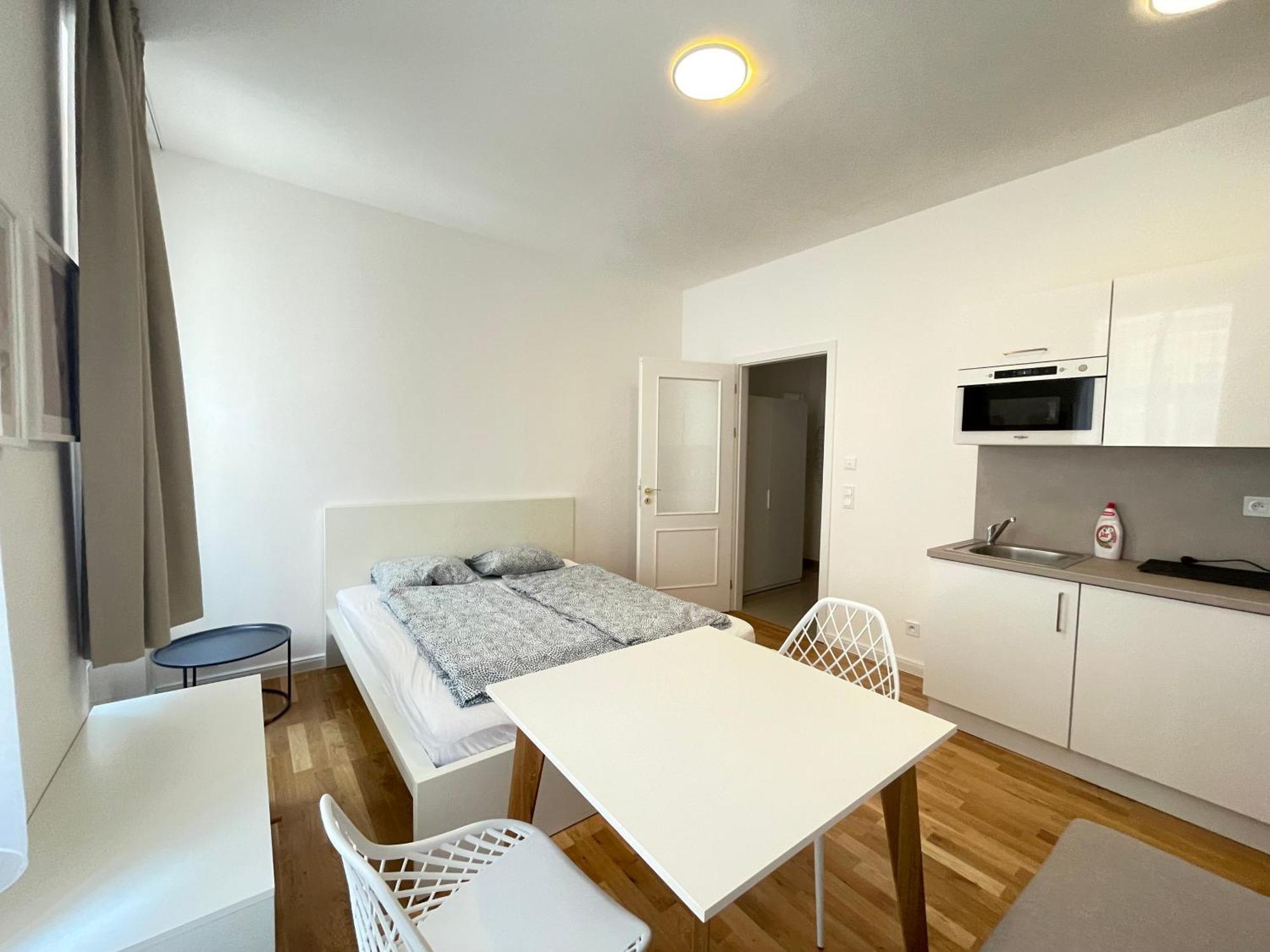 Apartment Varsavska 203 Prague