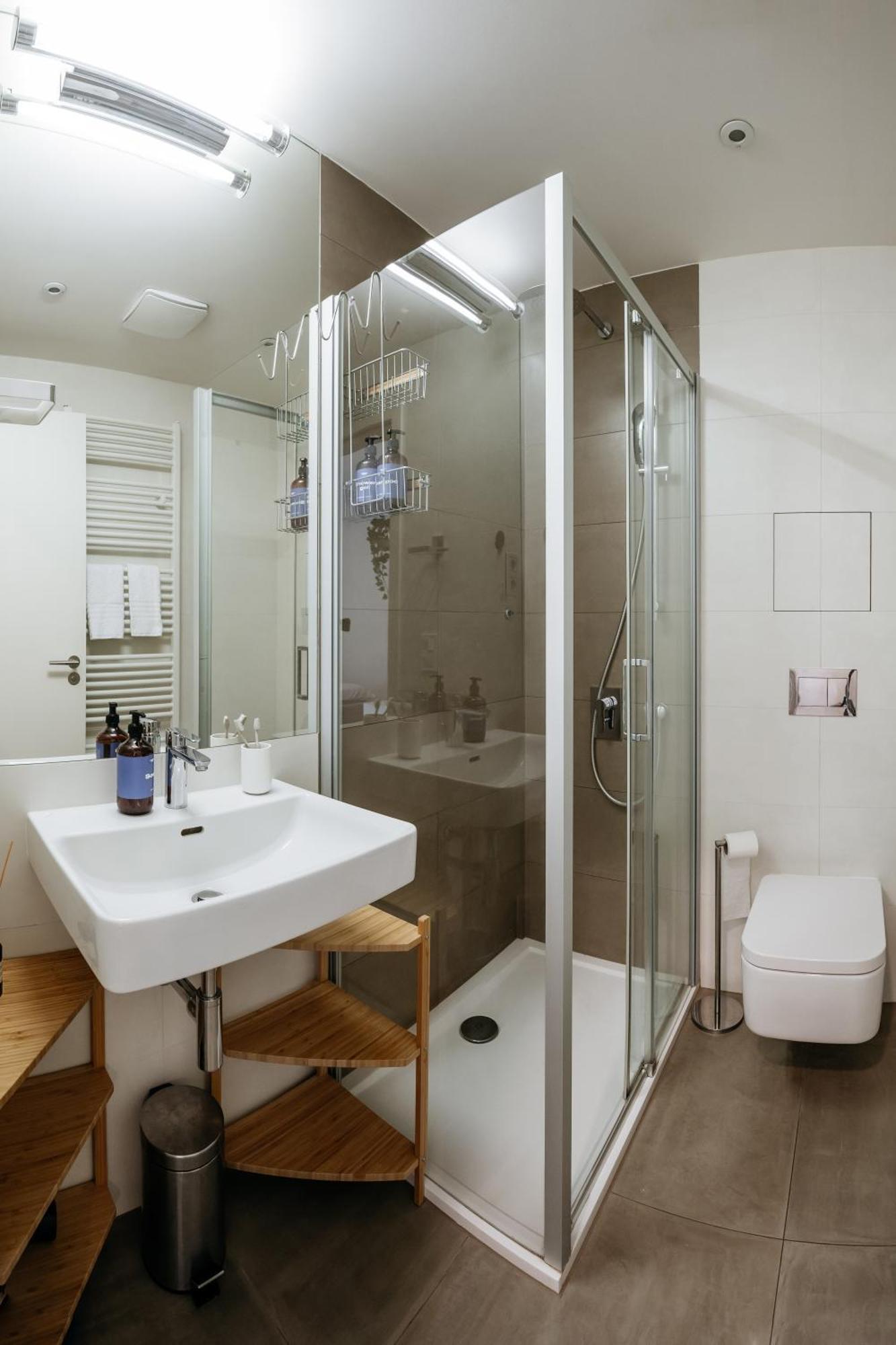 Apartment Days - Premium W Stunning Terraces - Easy Access