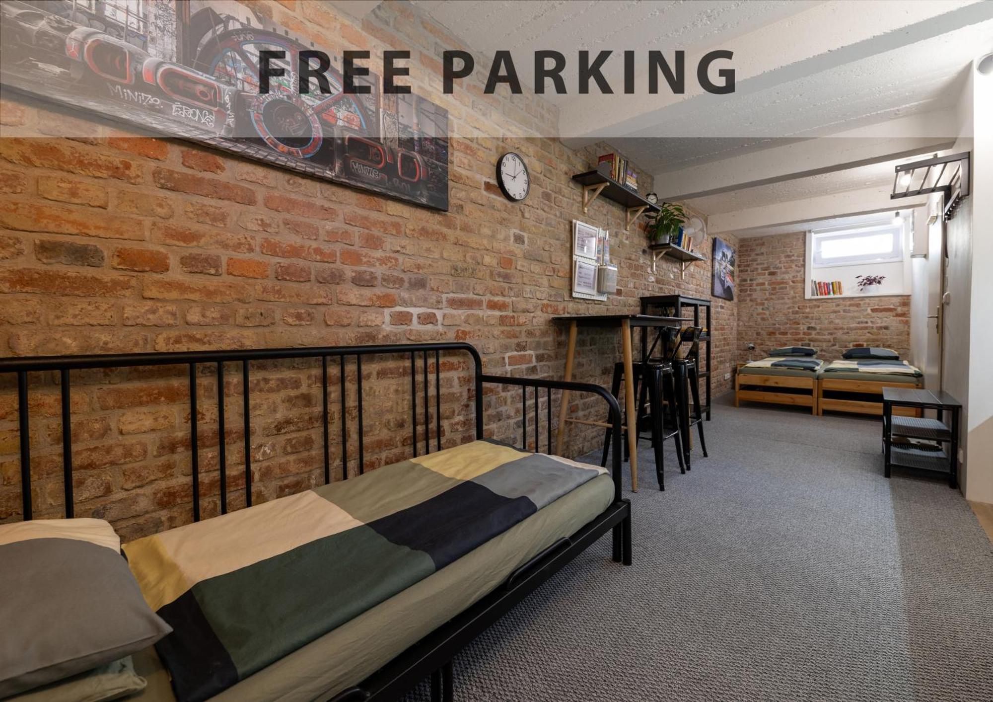 Daire Plzenska 465 Free Parking & Ps3 *