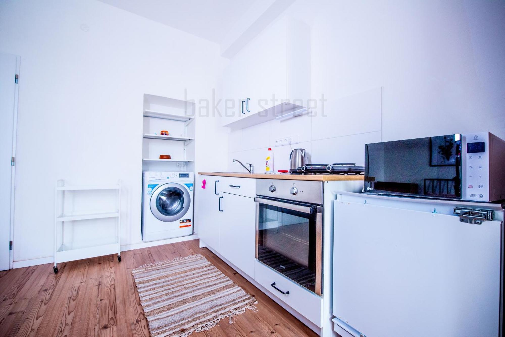 Cozy Close To Palmovka Apartment Prag