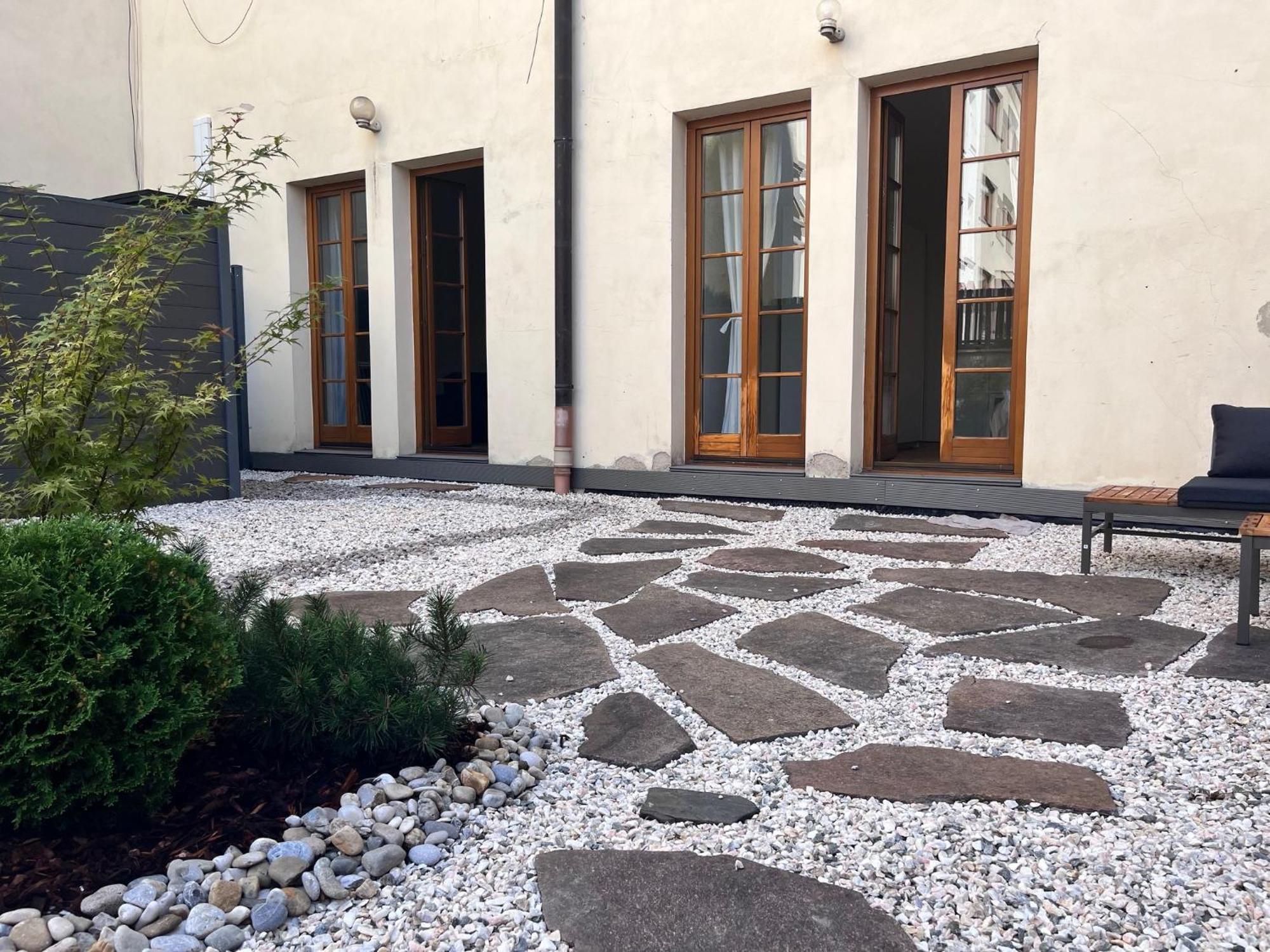 New Centre Garden - Location * Praga