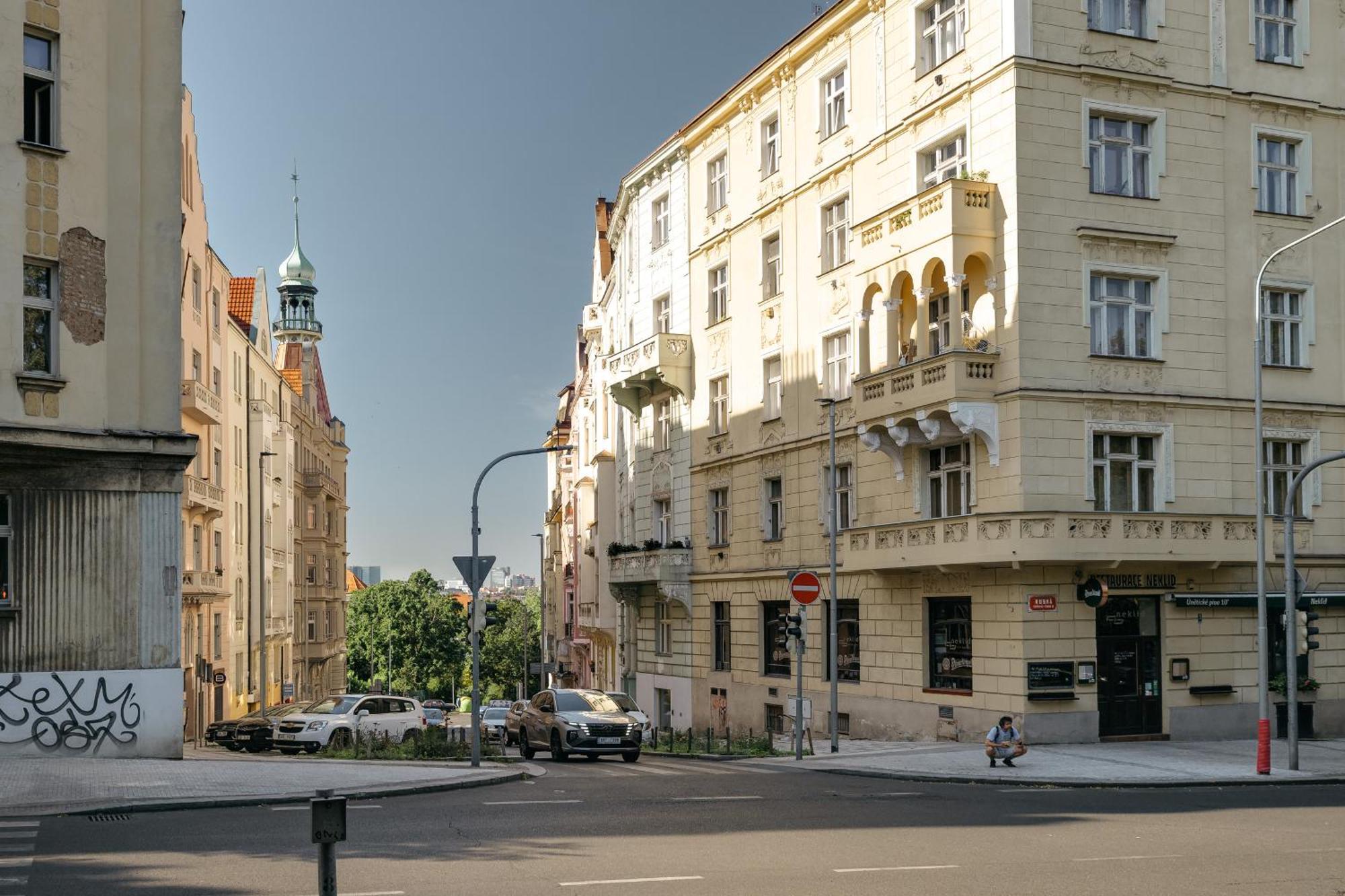 New&modern In Vibrant Area Near Centre! Apartment Prague