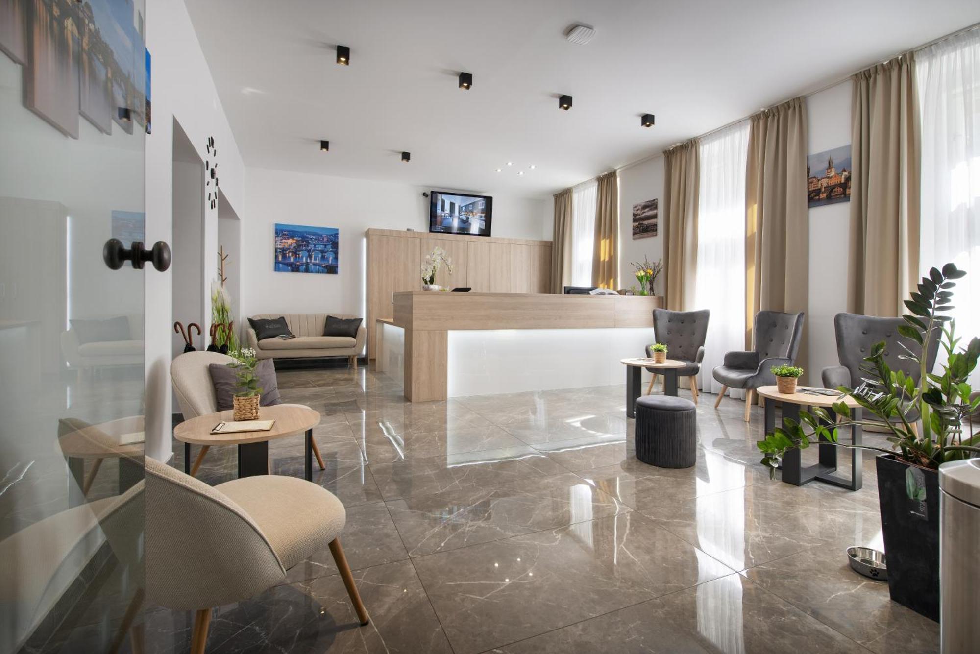 Hotel Season Three Stars Prague