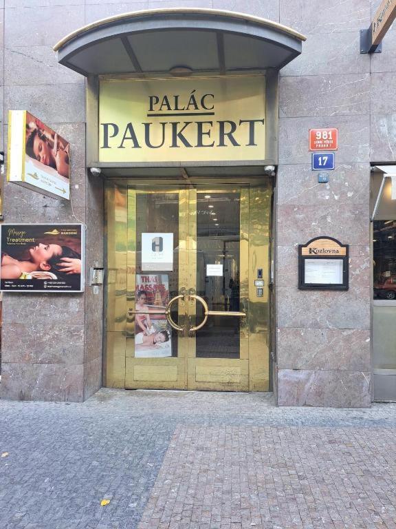 Enter Center Prague