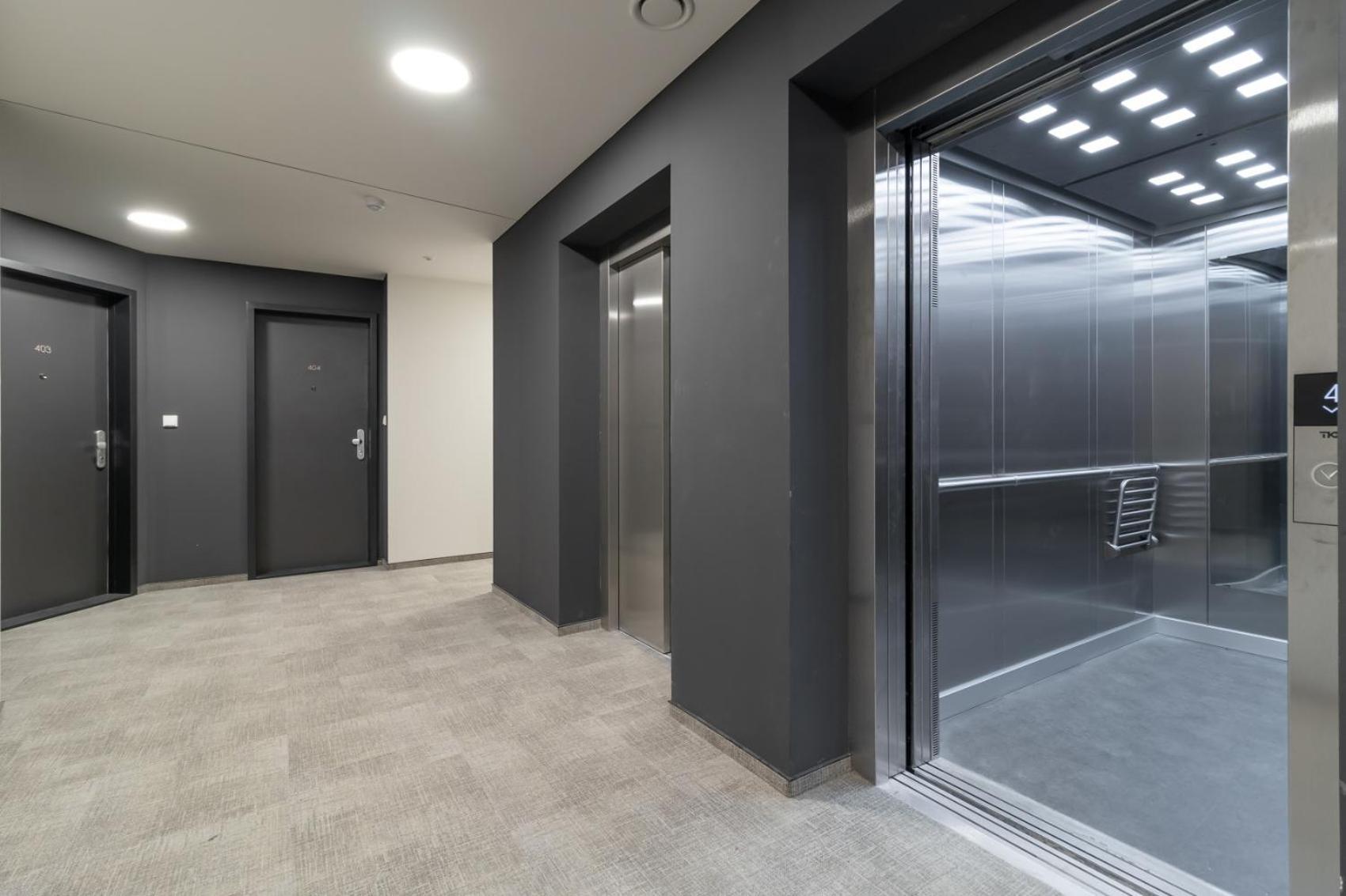 Apartment Mozart, Free Onsite Parking, Air Conditioning, 1gbs Wifi