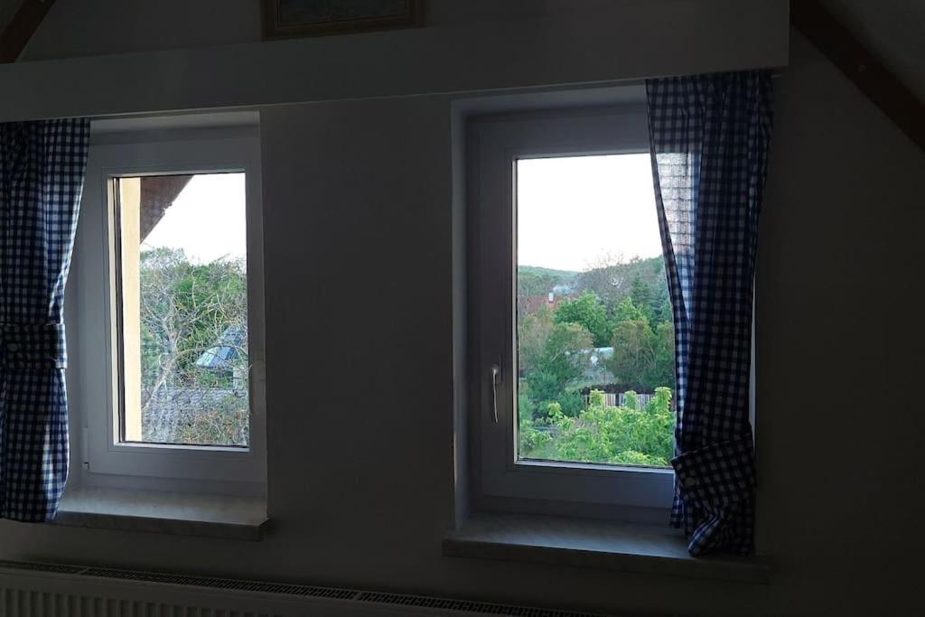 Klasicky Dum, 5 Loznic , 5 Bedrooms, Prague