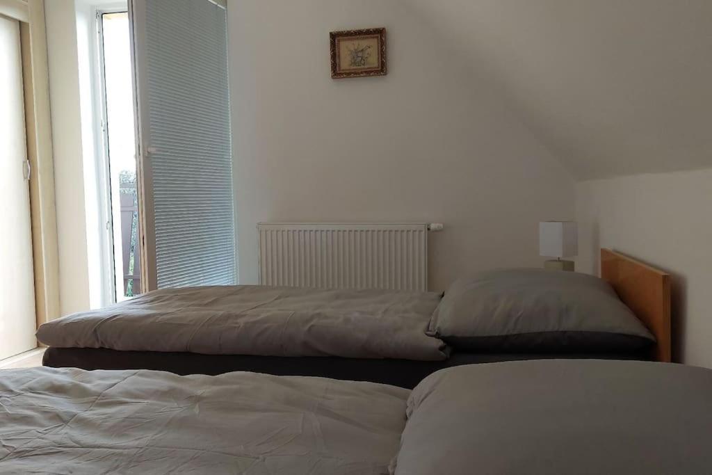 Klasicky Dum, 5 Loznic , 5 Bedrooms, * Prague