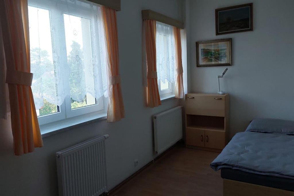 Klasicky Dum, 5 Loznic , 5 Bedrooms, Prague