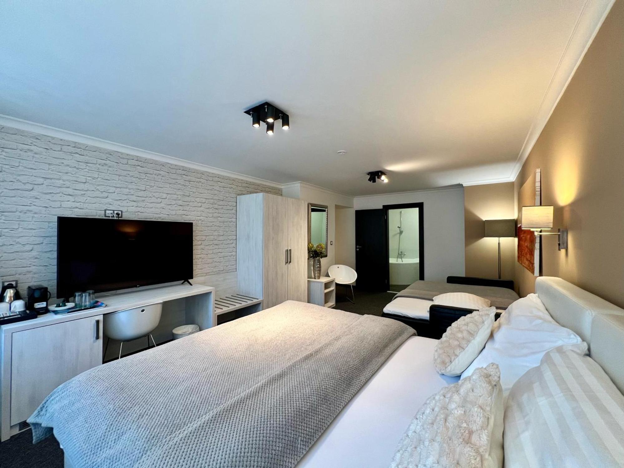 Grand Petit Otel