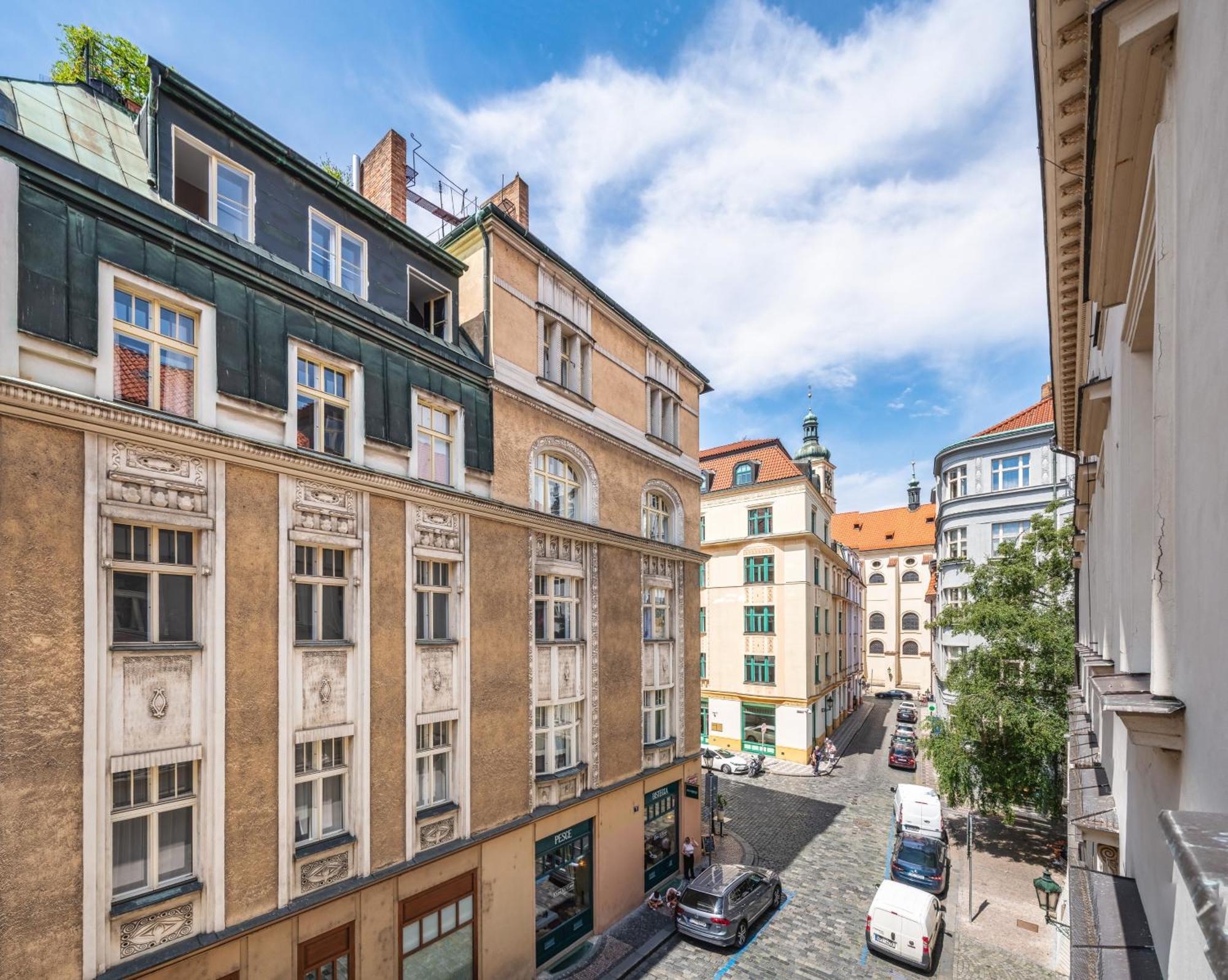 Aparthotel Golden Angel By Adrez Praga