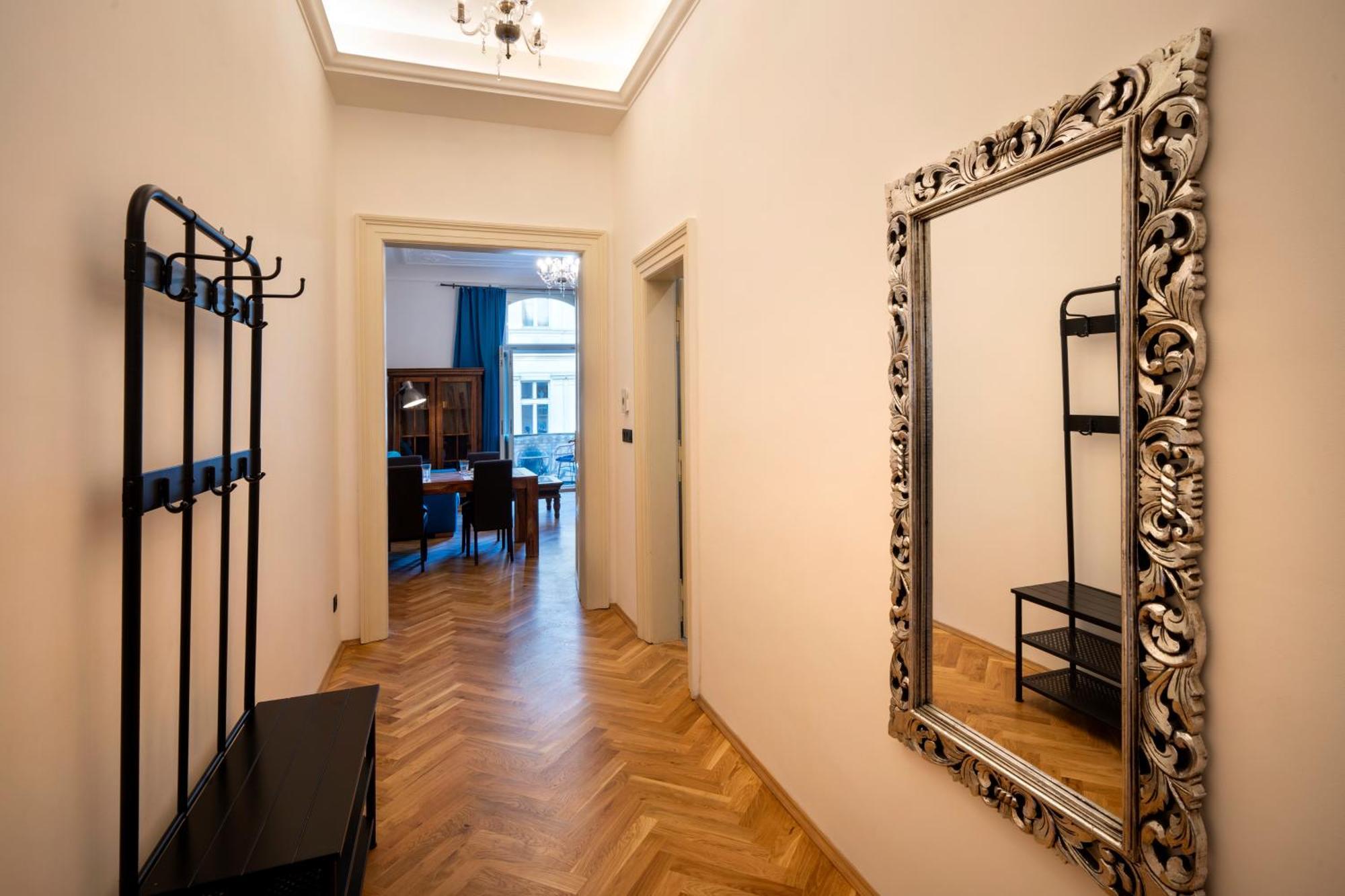 Old Town - Michalska Apartment Prague