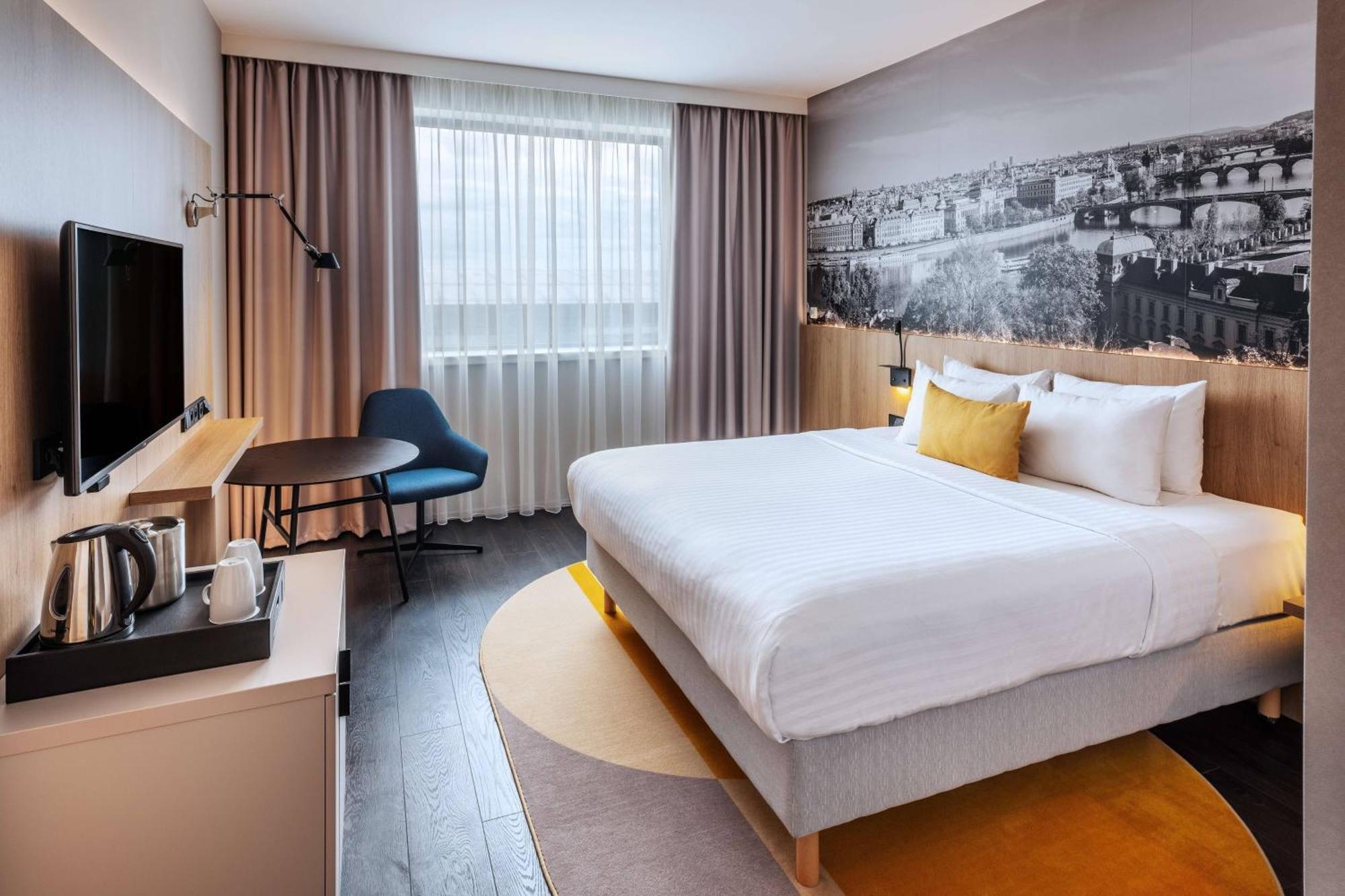 Courtyard By Marriott Airport Prague