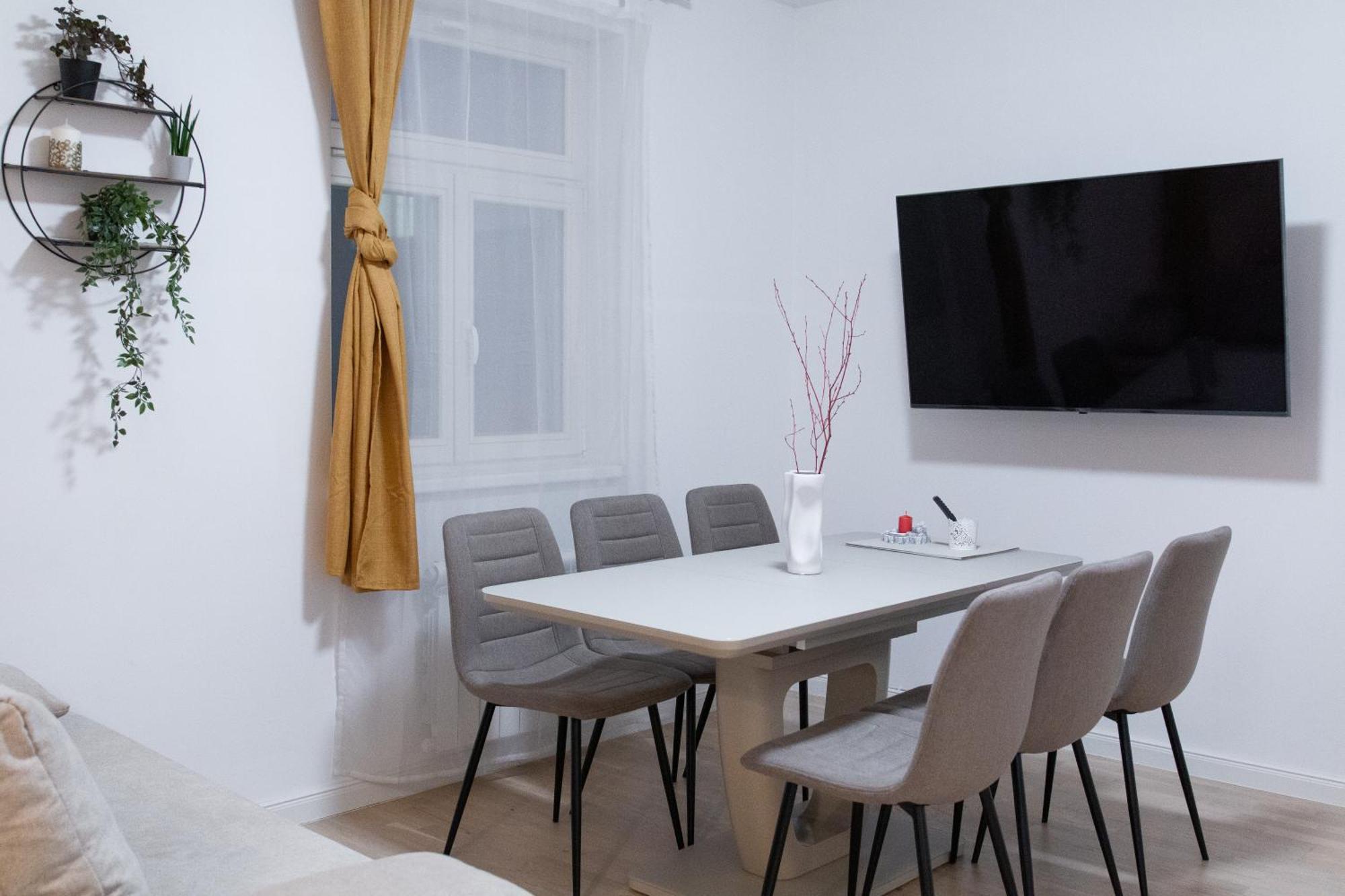 Minimalist In Wenceslas Square Appartement Prague