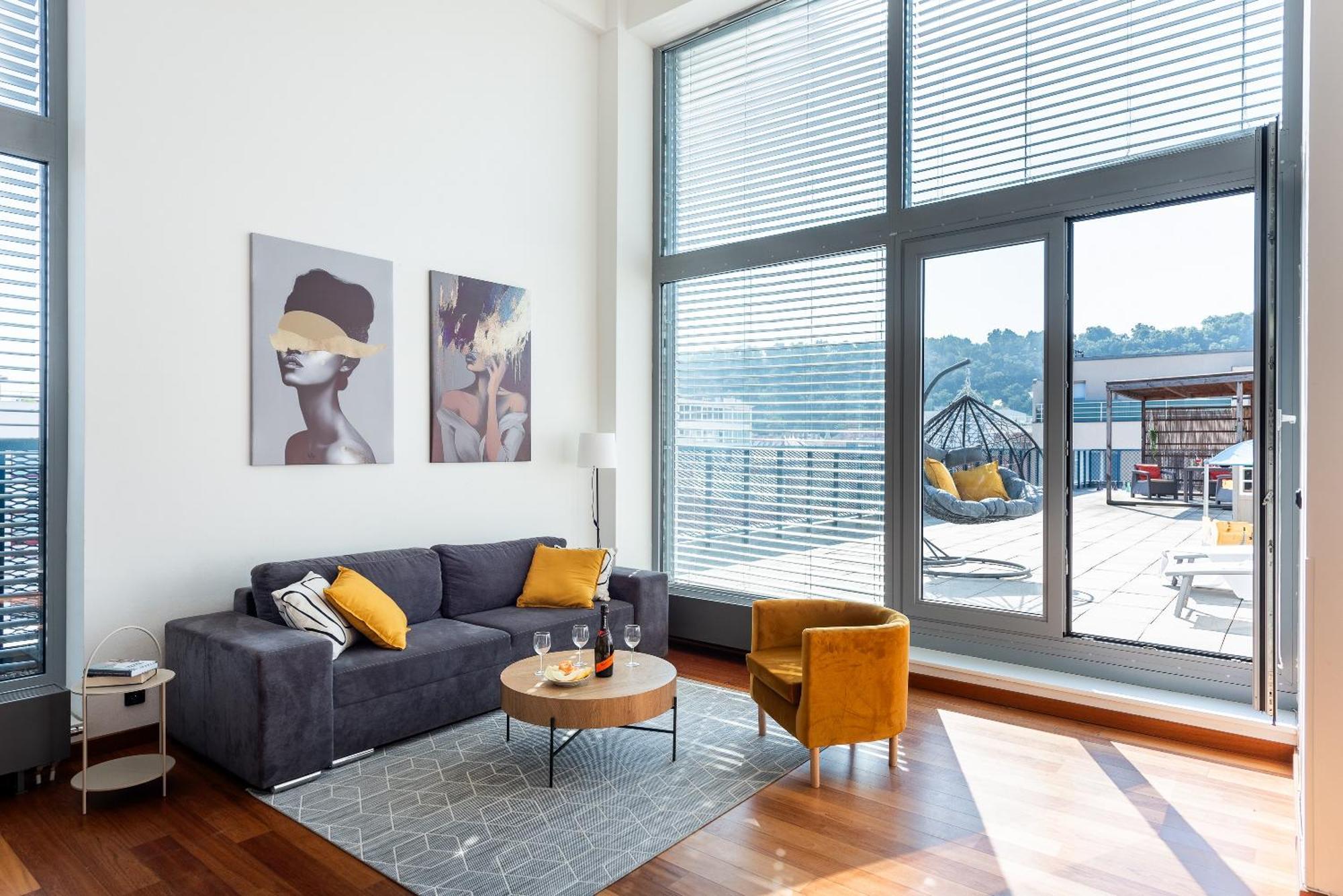 Apartment Premiumn Penthouse With Terrace In *