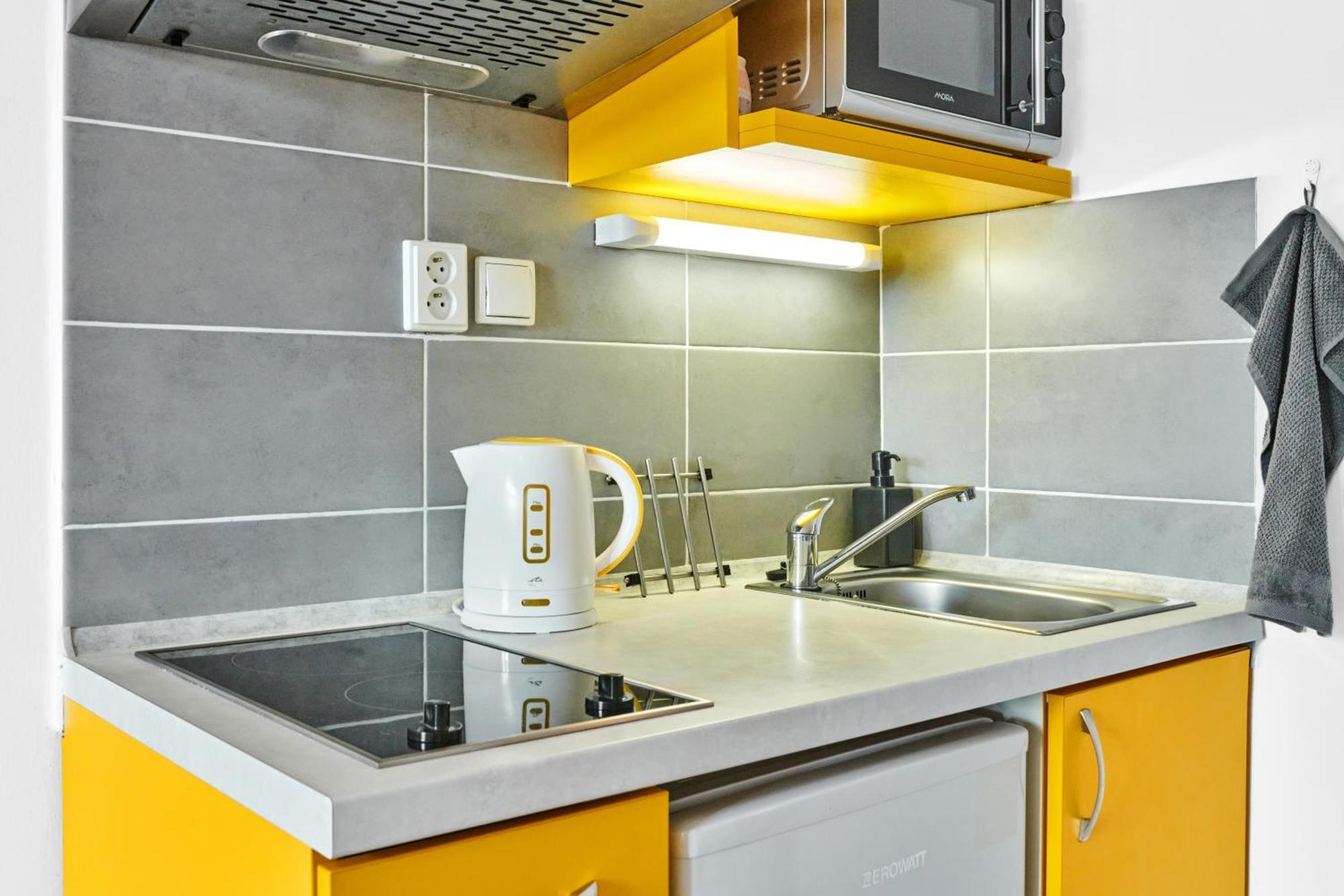 Apartment Stylish In Heart Of Zizkov Near Iconic Sites Prague