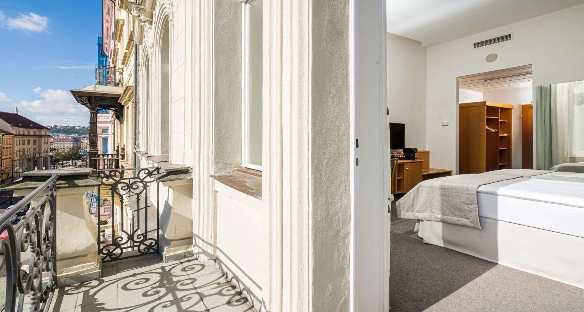 Western Moran 4* Prague