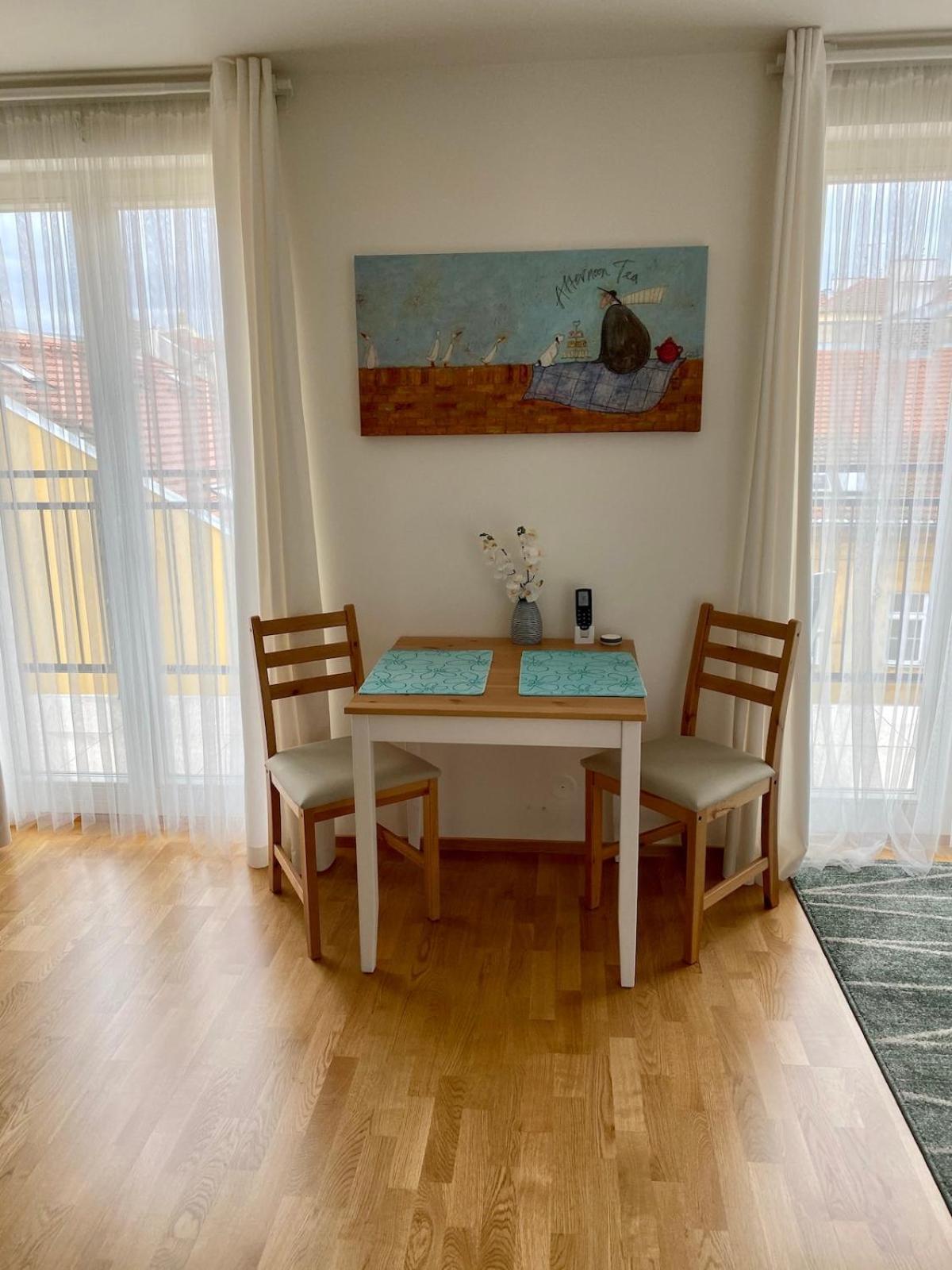 With A Terrace And Ac In The Center Apartment Prague