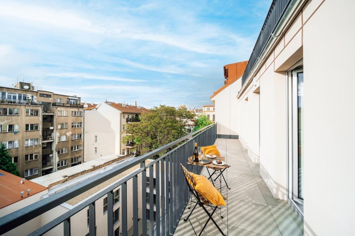 Cavallo Penthouse Xl Balcony City Center Apartment