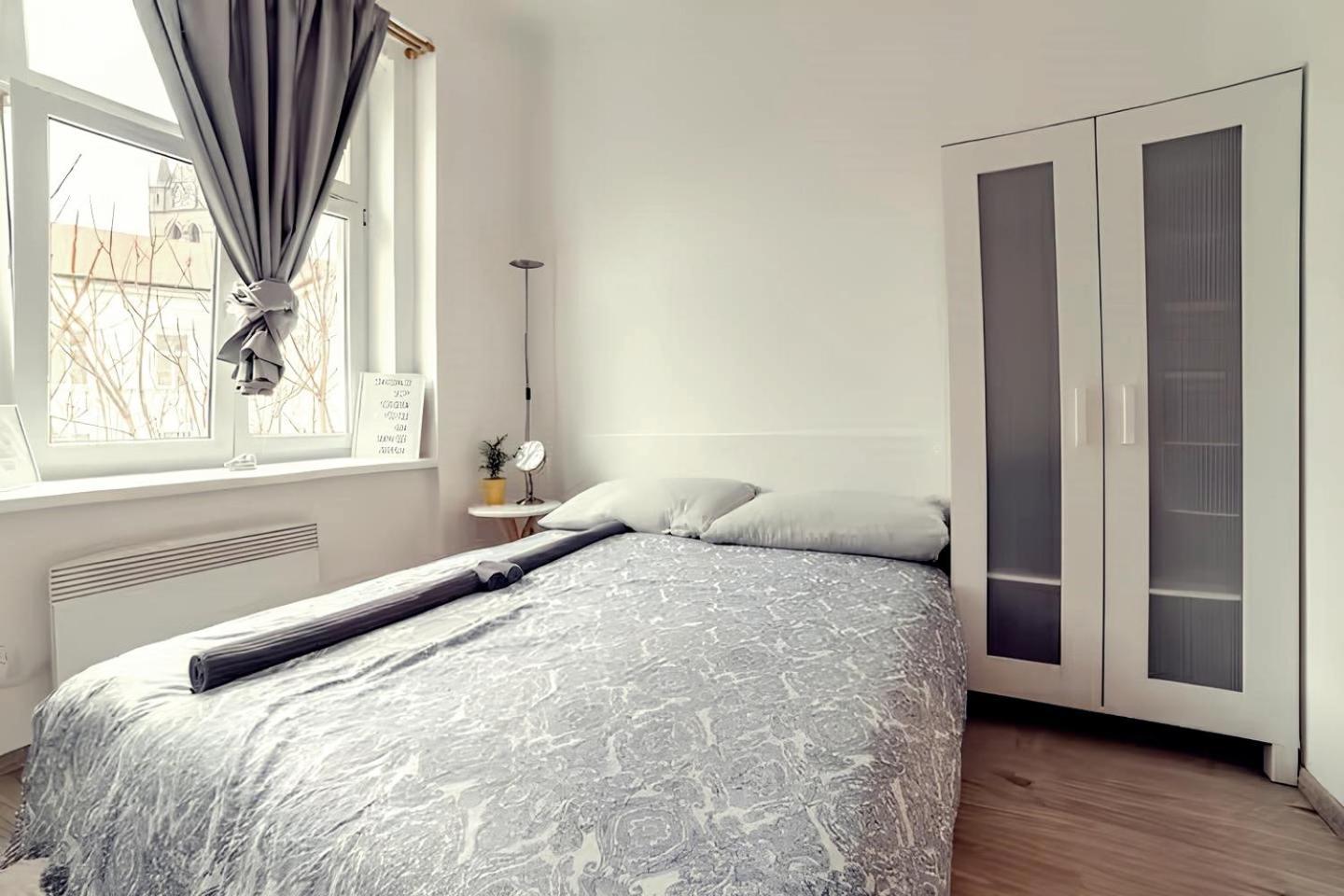 Apartment Stylish In Heart Of Zizkov Near Iconic Sites Prague