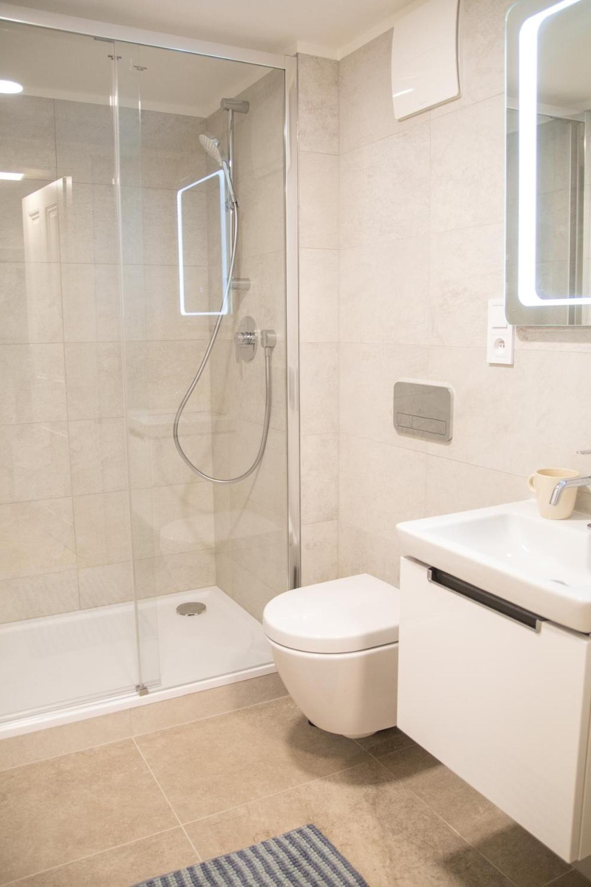 Newly Renovated In Wenceslas Square Apartamento