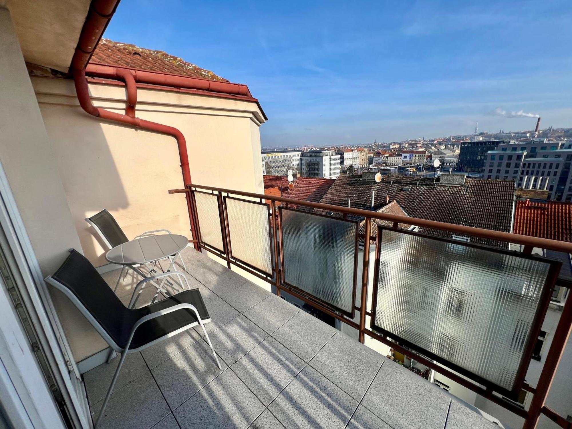 Cozy With Panorama View * Prague