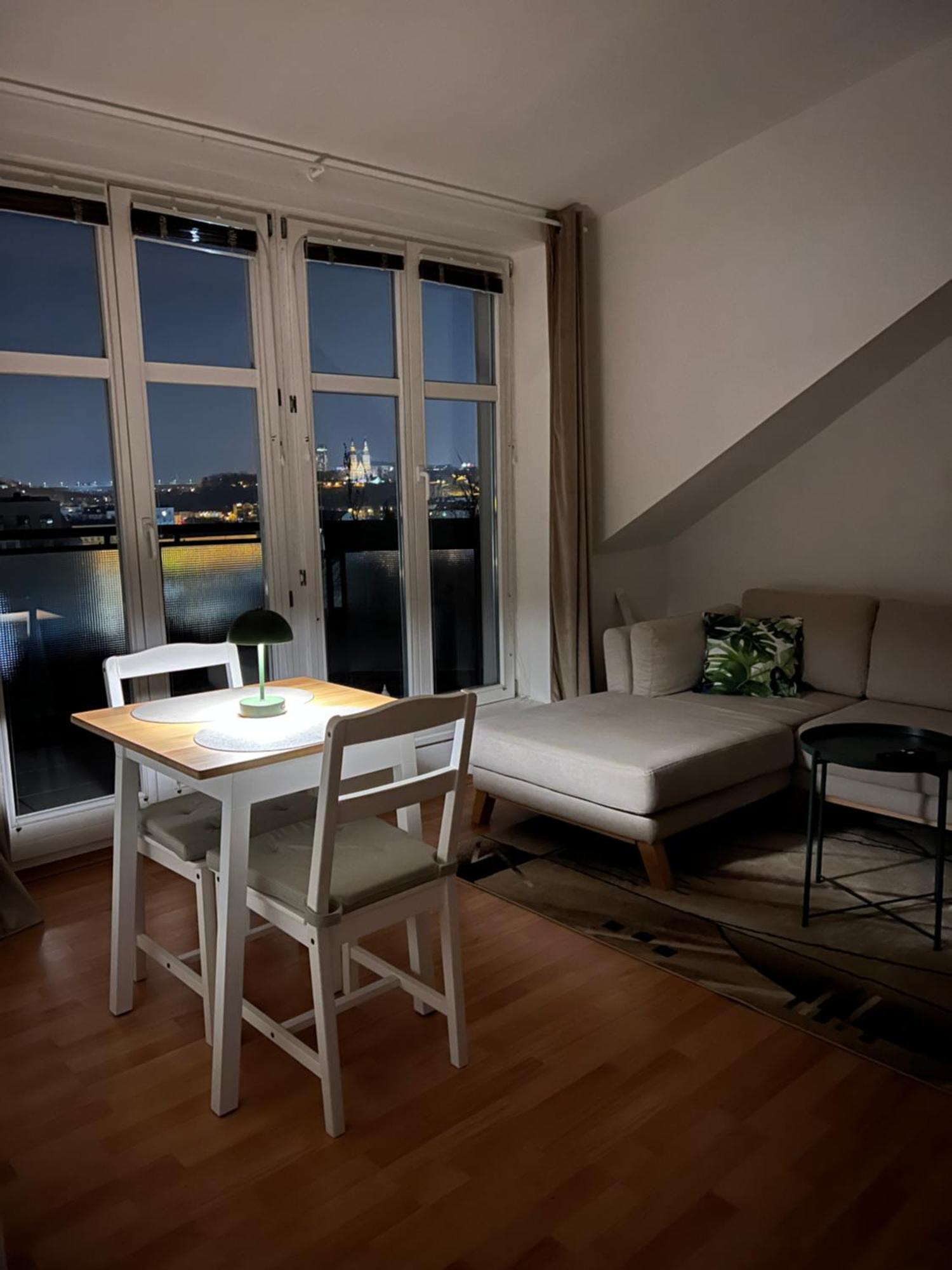 Cozy With Panorama View * Prague
