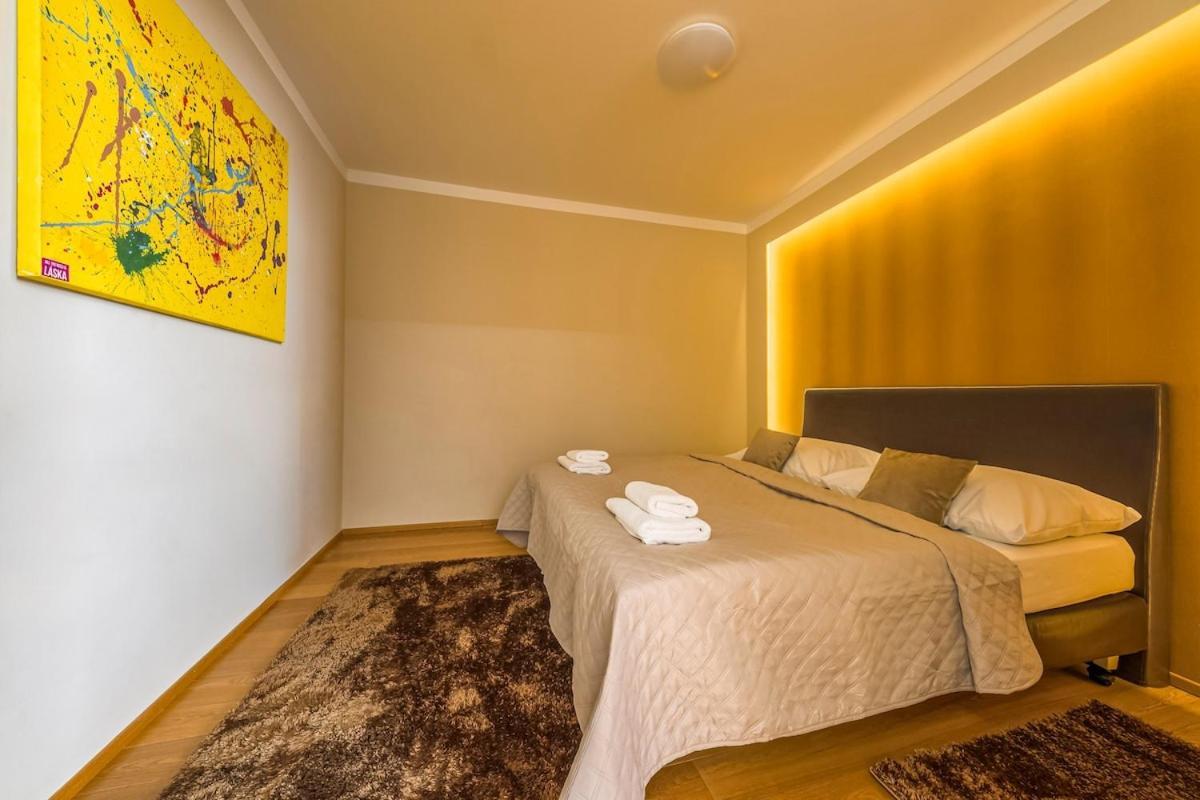 Sir Charles Bridge Apartment Prague