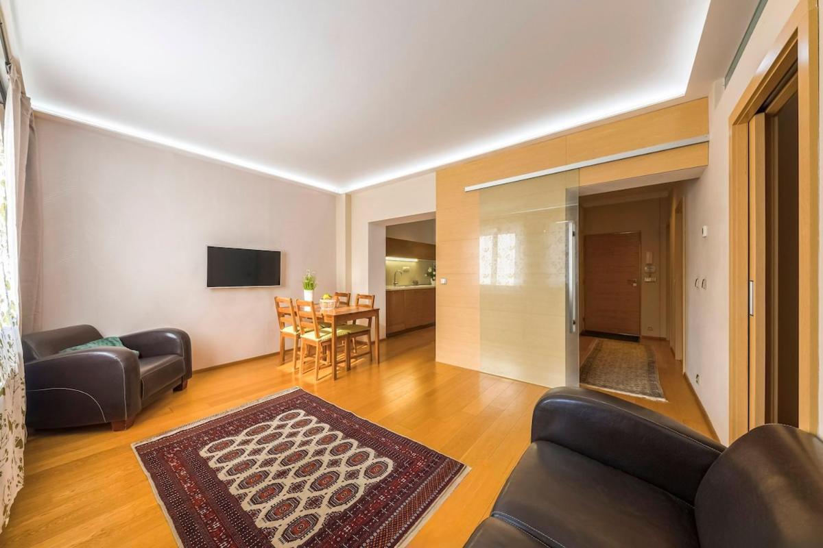 Apartment Sir Charles Bridge