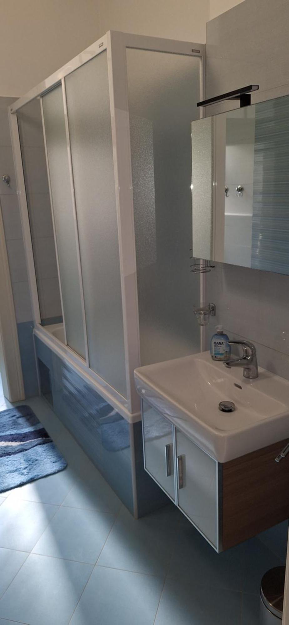 Apartment Center Thomas No1 *