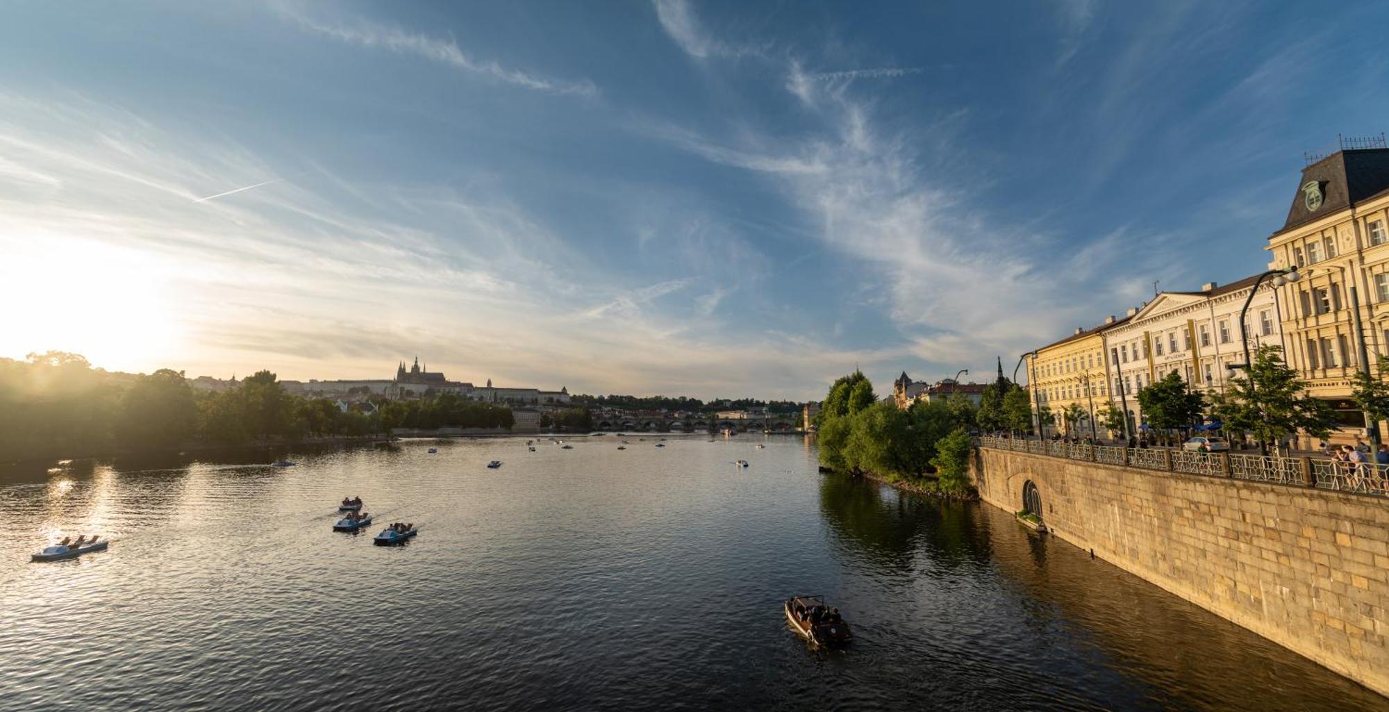Safestay Charles Bridge Prague