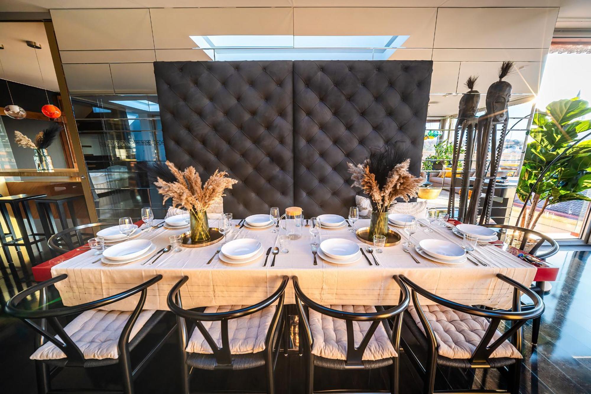 Billionaires Boutique & Premium Suites, Old Town *
