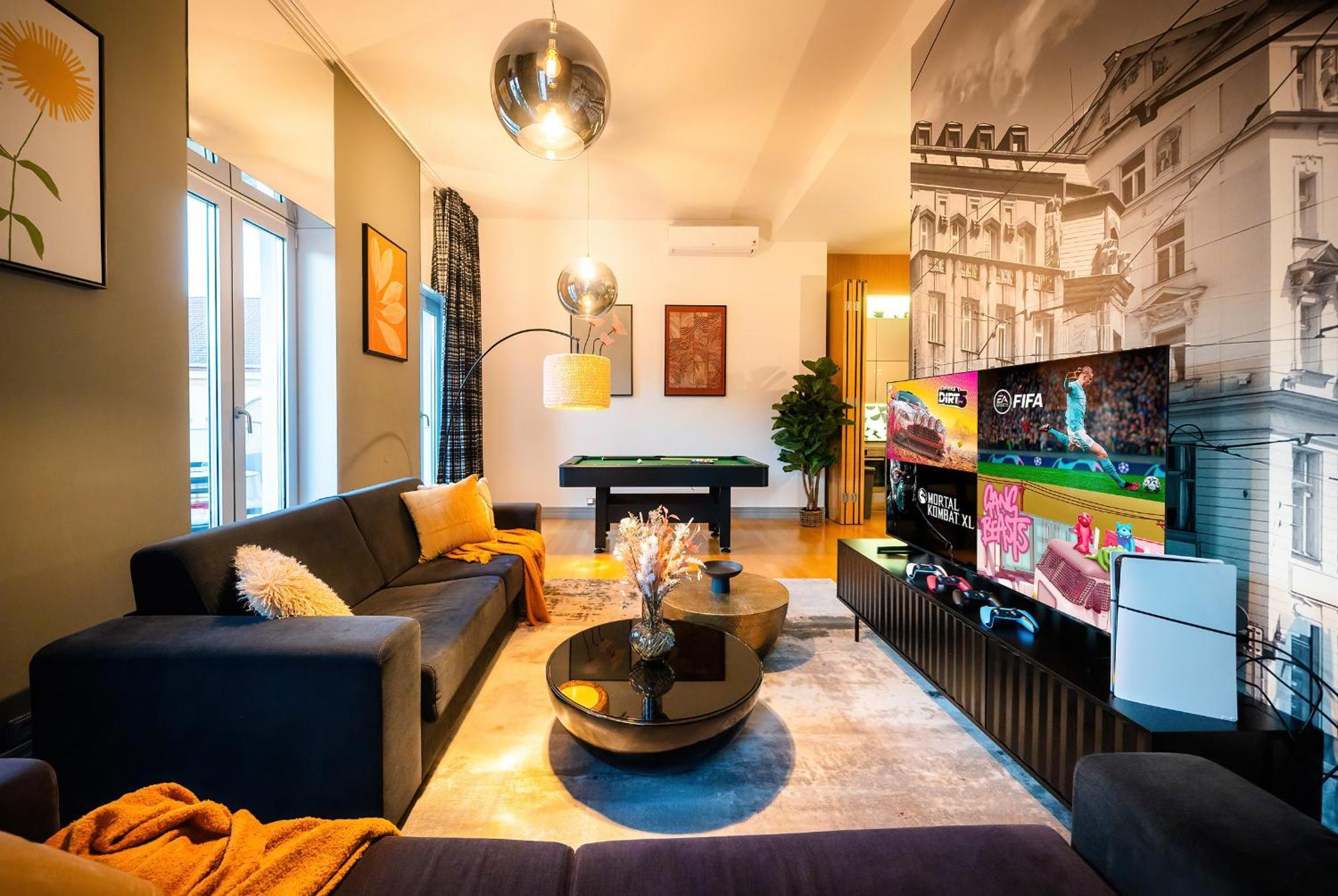 Billionaires Boutique & Premium Suites, Old Town Apartamento