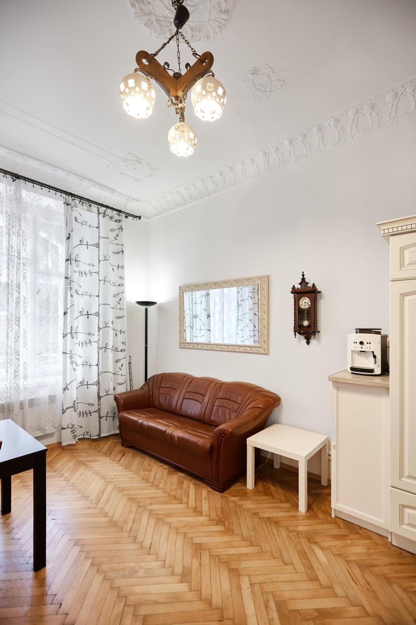 Old Town & Parking Assistance Pansiyon Prag