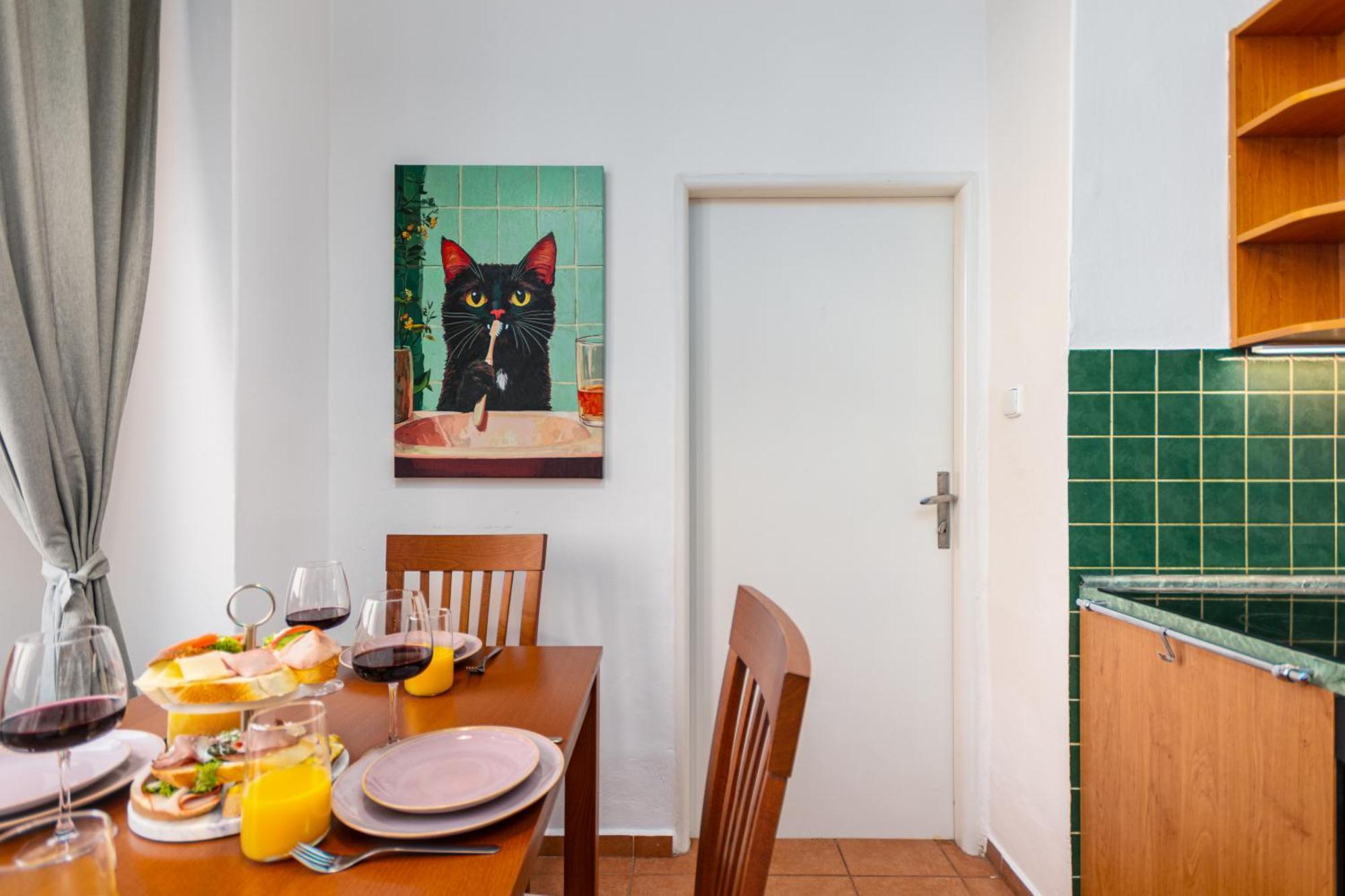 Apartment Charles Bridge Historic Centre Elegant Spacious Prag