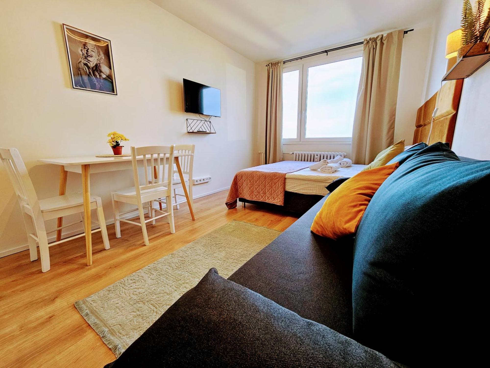 Live Apartment Prague