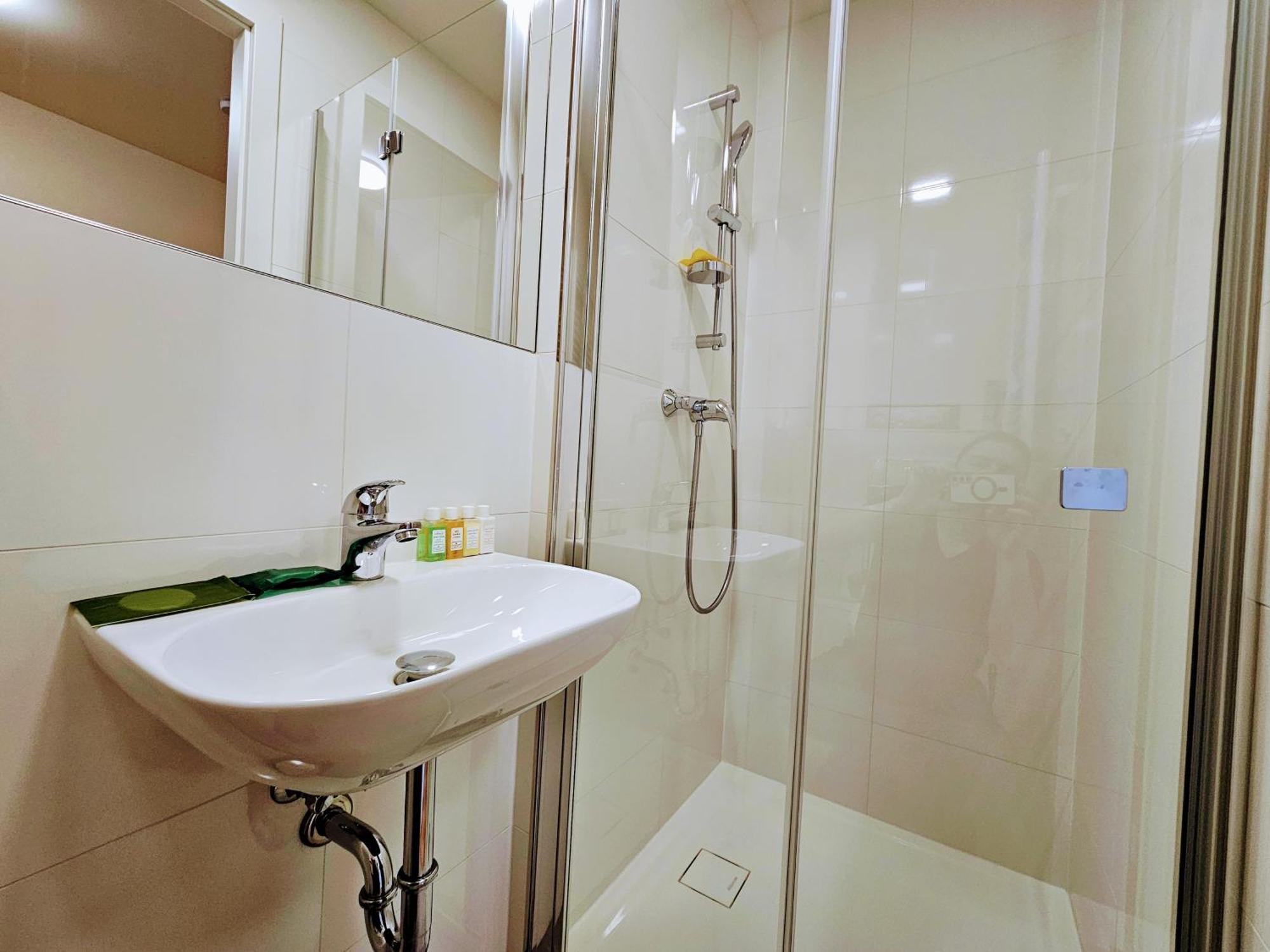 Live Apartment Prague