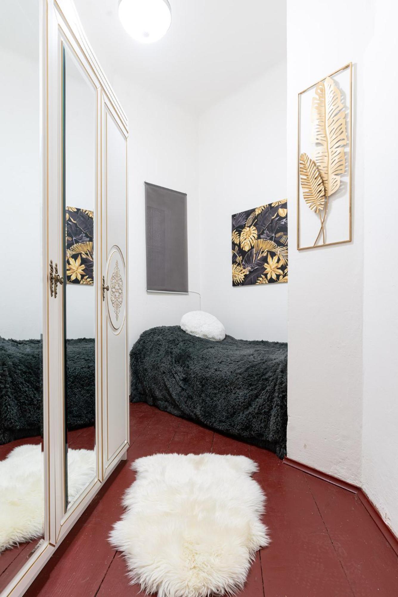 Of Victory Apartment