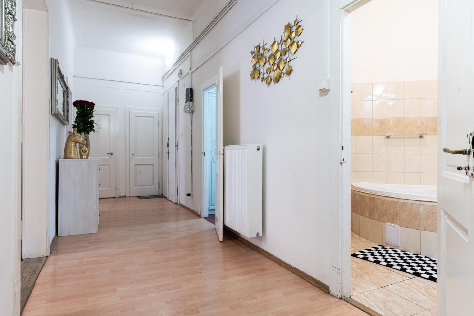Of Victory Apartment Prague