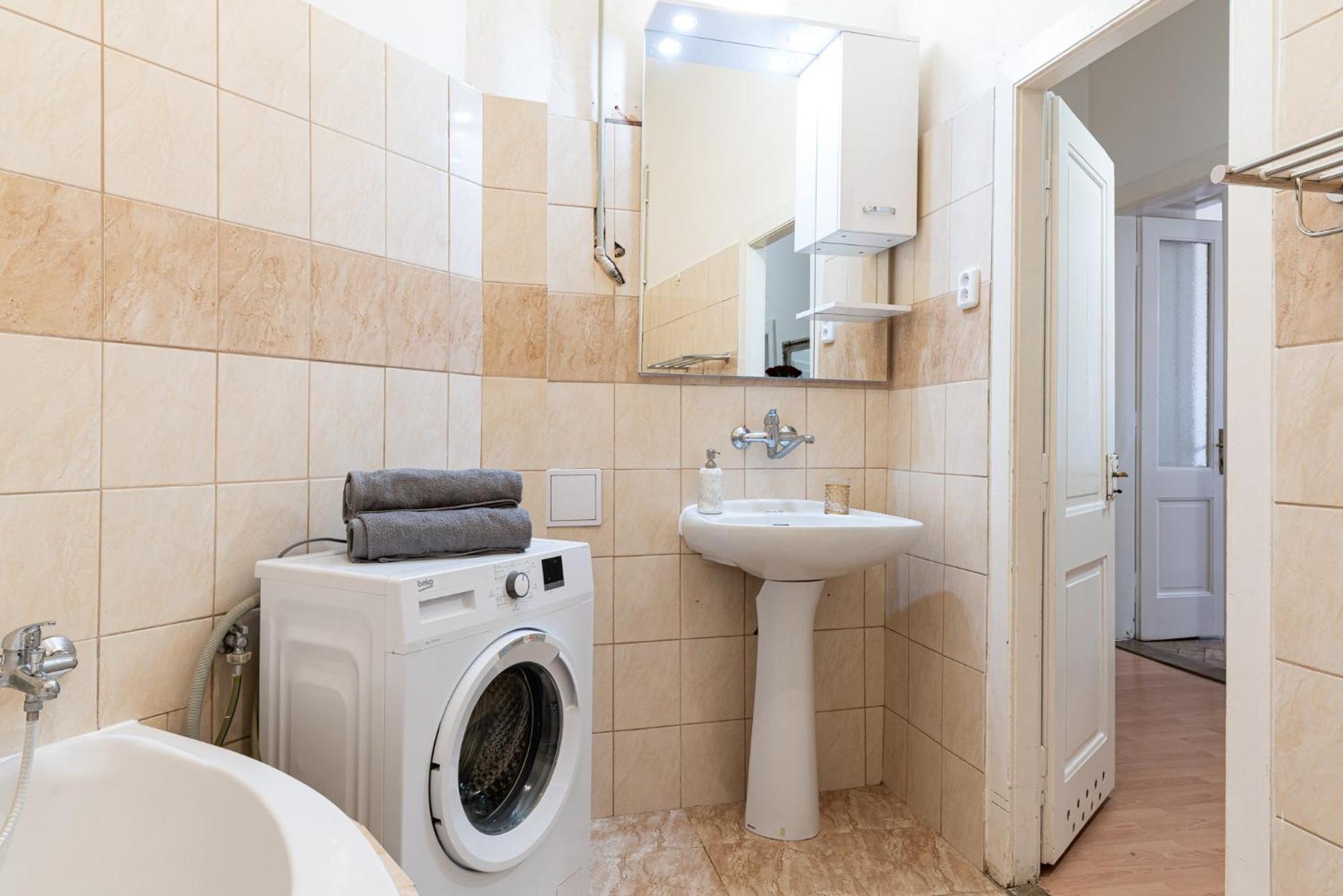 Of Victory Apartment *