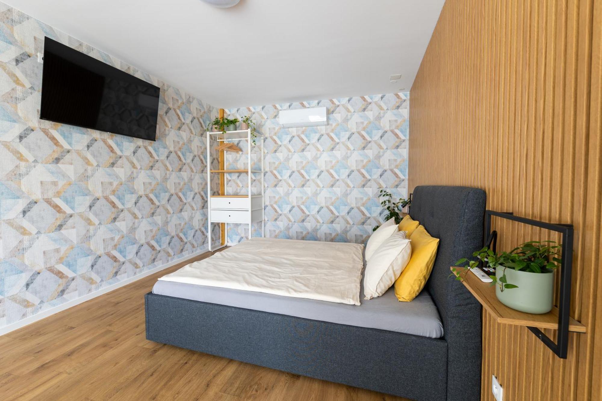 Apartment Vousata Dama - Ps3 - Parking Free Prague