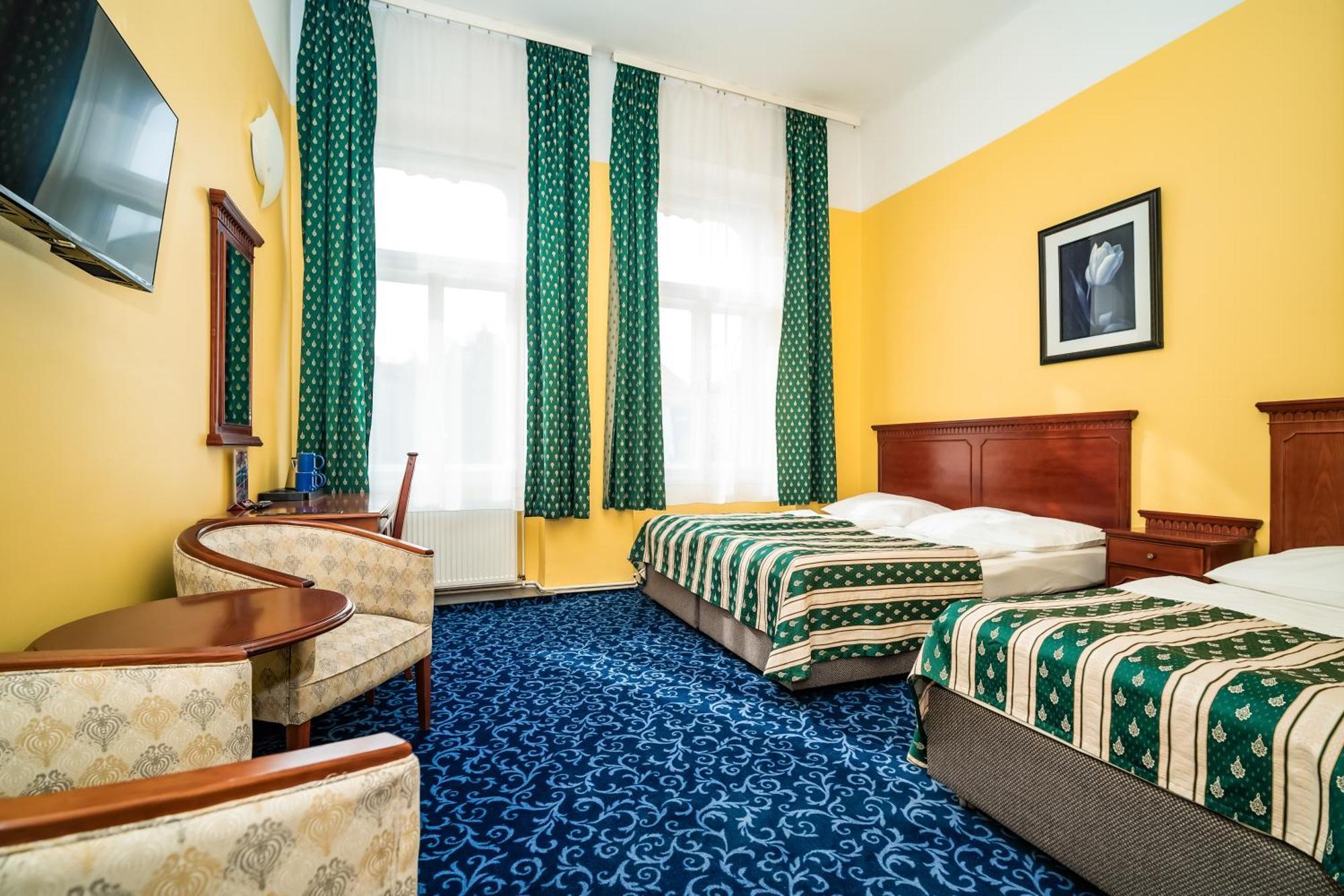 Otakar Hotel