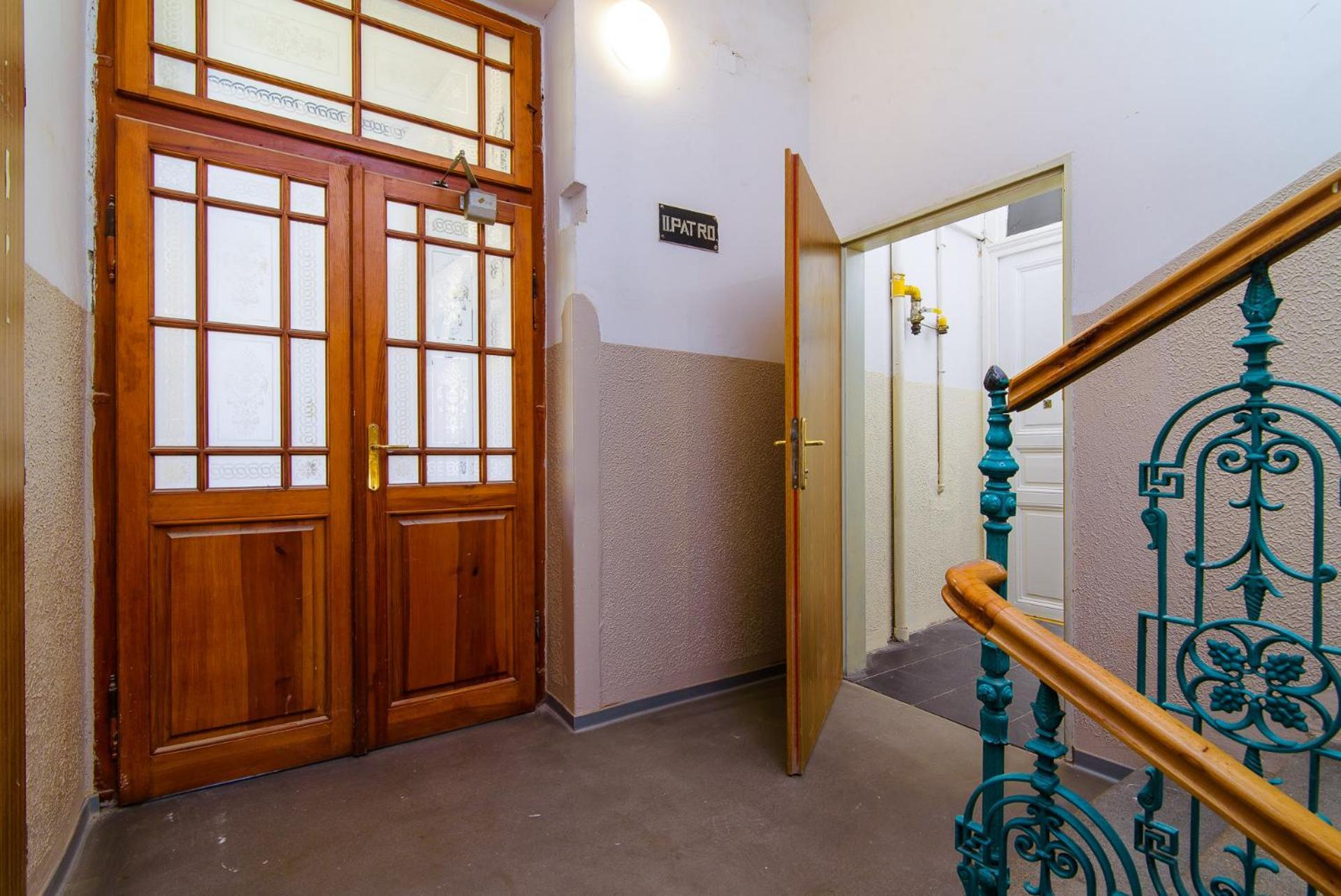 Sokol House New Town Homestay *